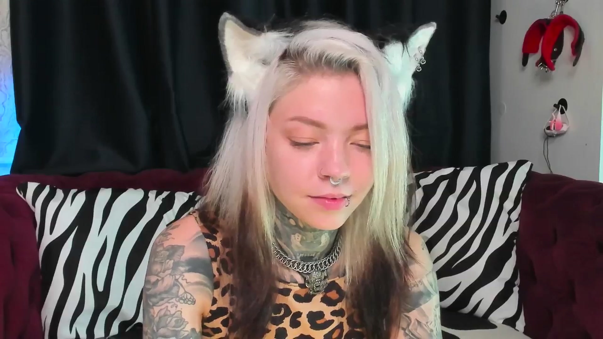Gallery image thumbnail from LiluKayden's myfreecams stream on, 09/10/2025, 21:16 image 20 of 20