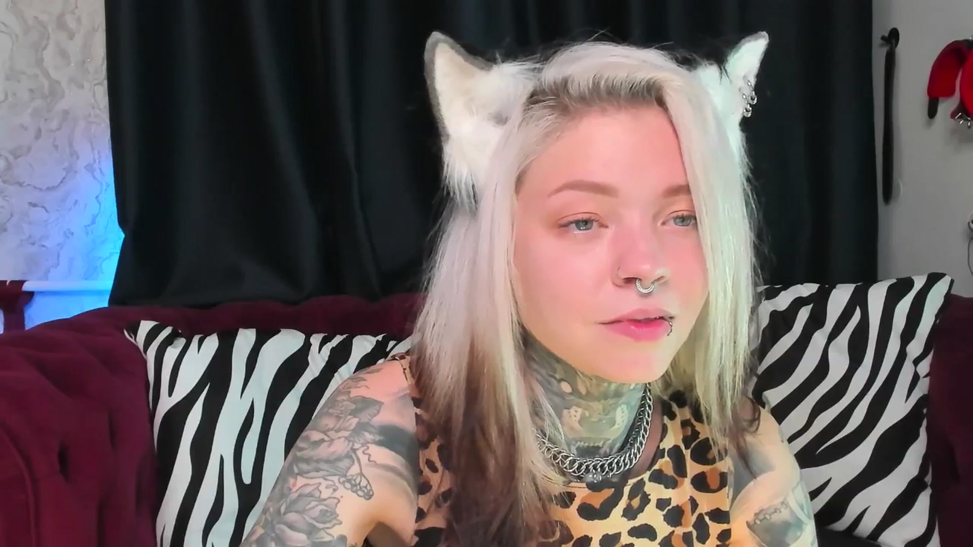 Gallery image thumbnail from LiluKayden's myfreecams stream on, 09/10/2025, 21:16 image 6 of 20