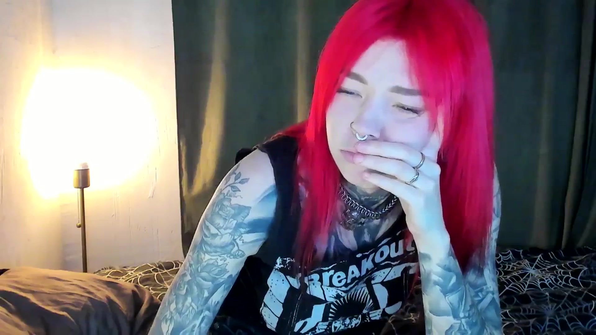 Gallery image thumbnail from LiluKayden's myfreecams stream on, 02/15/2026, 22:21 image 18 of 20
