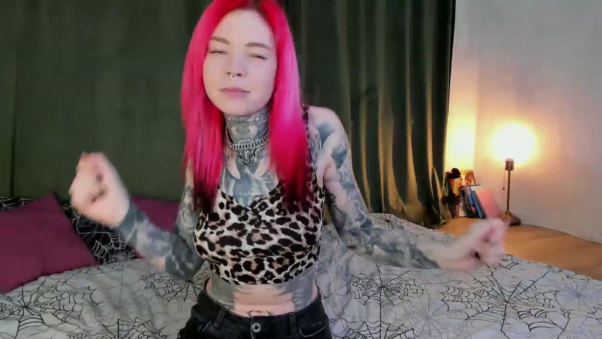 Gallery image thumbnail from LiluKayden's myfreecams stream on, 03/25/2026, 18:43 image 12 of 20
