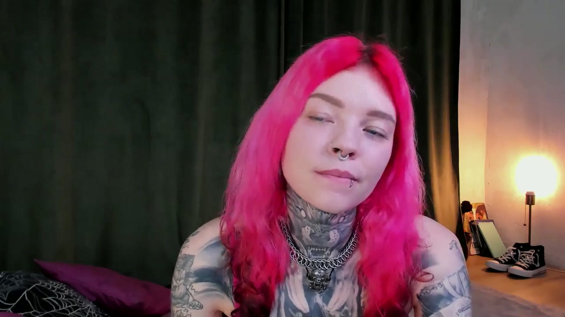 Gallery image thumbnail from LiluKayden's myfreecams stream on, 03/30/2026, 18:31 image 6 of 20