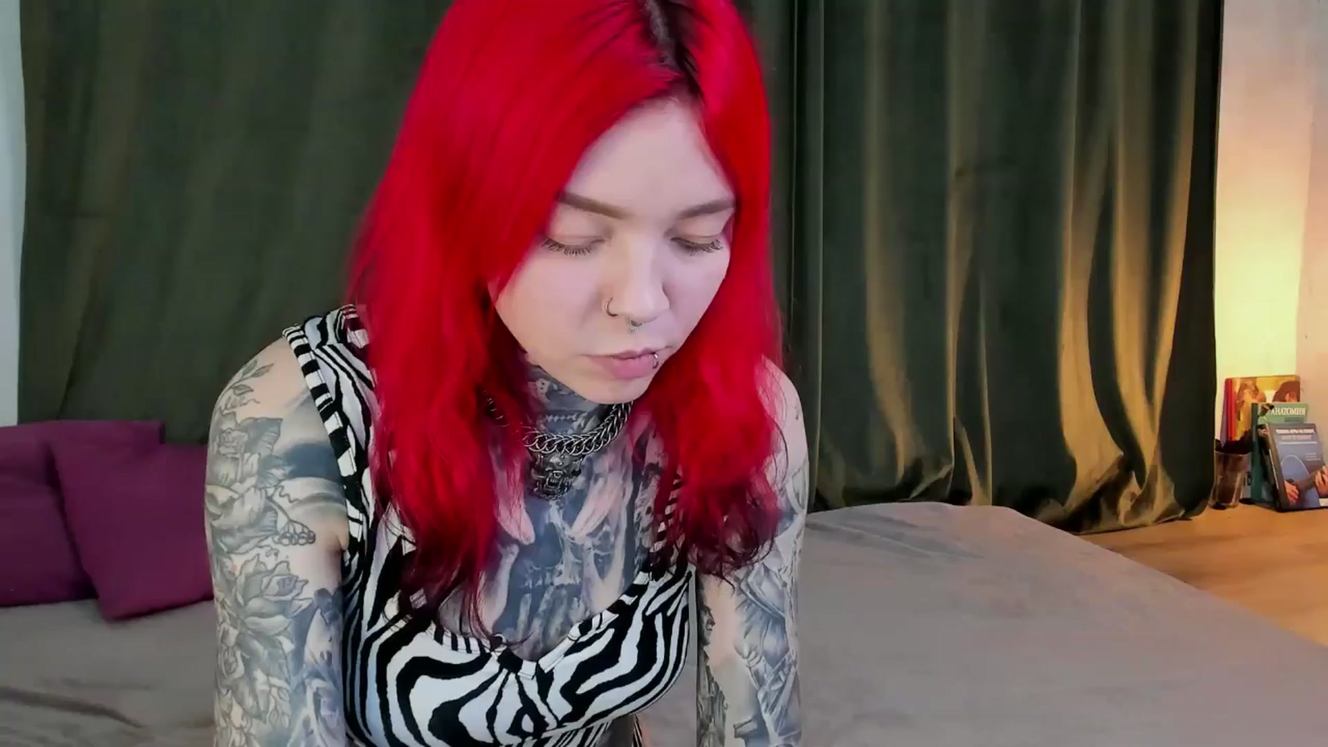 Gallery image thumbnail from LiluKayden's myfreecams stream on, 04/10/2026, 18:45 image 15 of 20