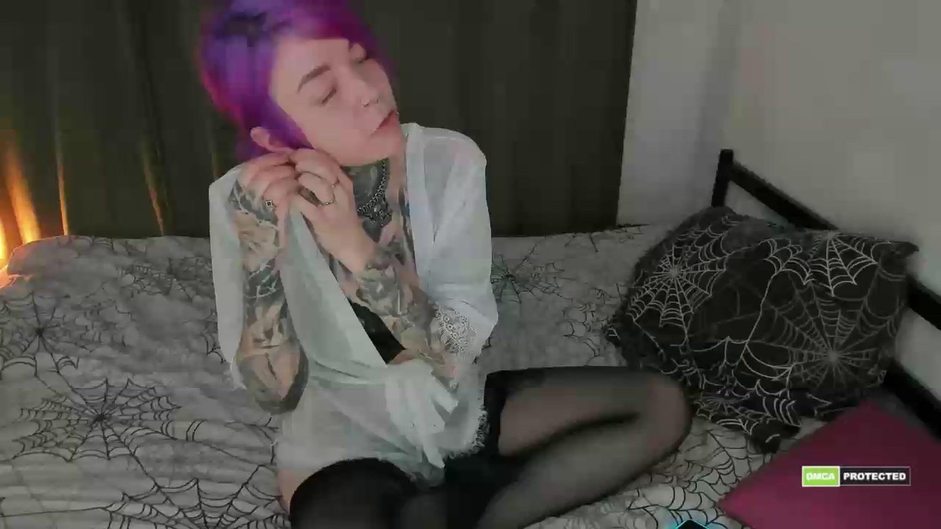 Gallery image thumbnail from LiluKayden's myfreecams stream on, 05/15/2026, 19:10 image 2 of 20