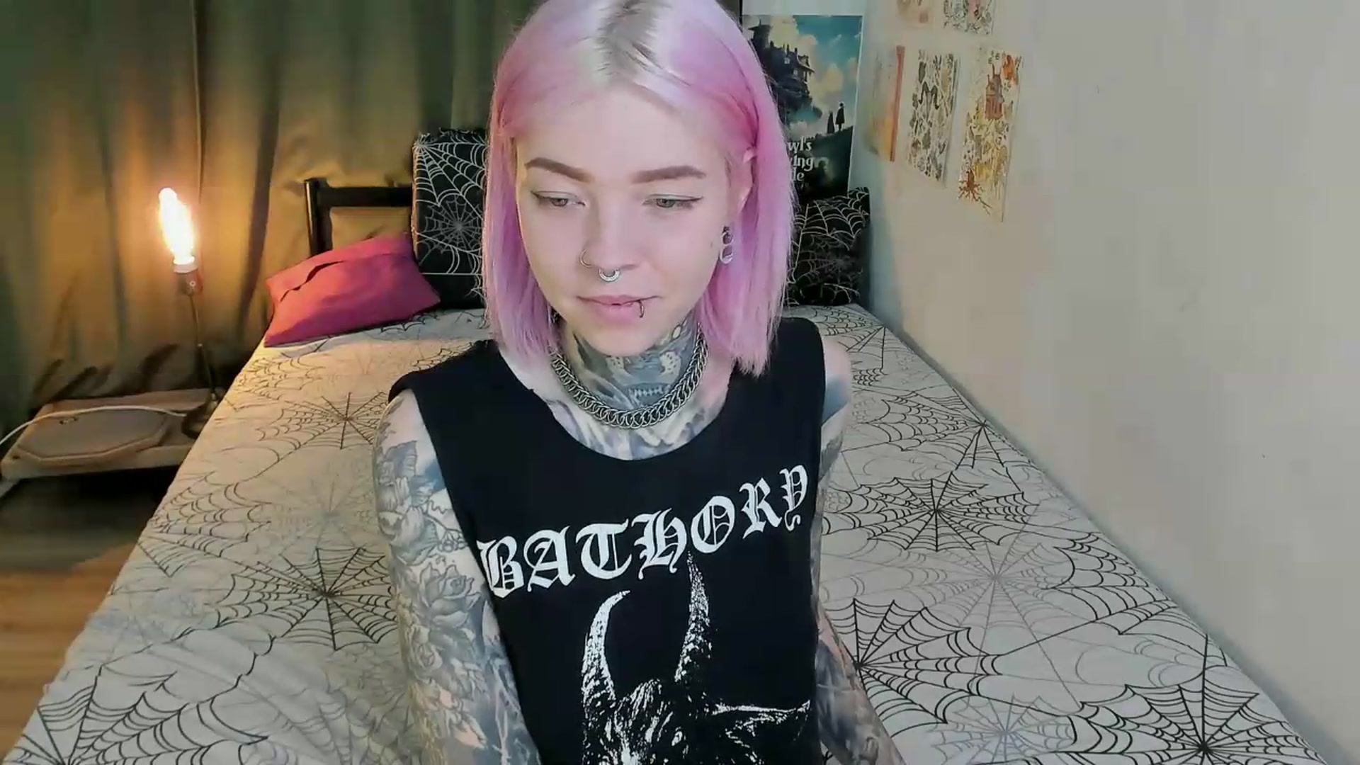 Gallery image thumbnail from LiluKayden's myfreecams stream on, 07/21/2026, 18:34 image 7 of 20