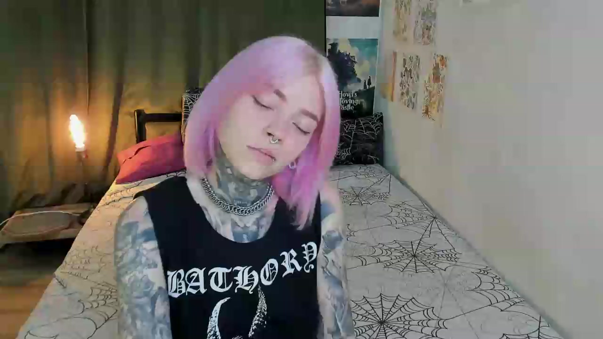 Gallery image thumbnail from LiluKayden's myfreecams stream on, 07/21/2026, 18:34 image 1 of 20