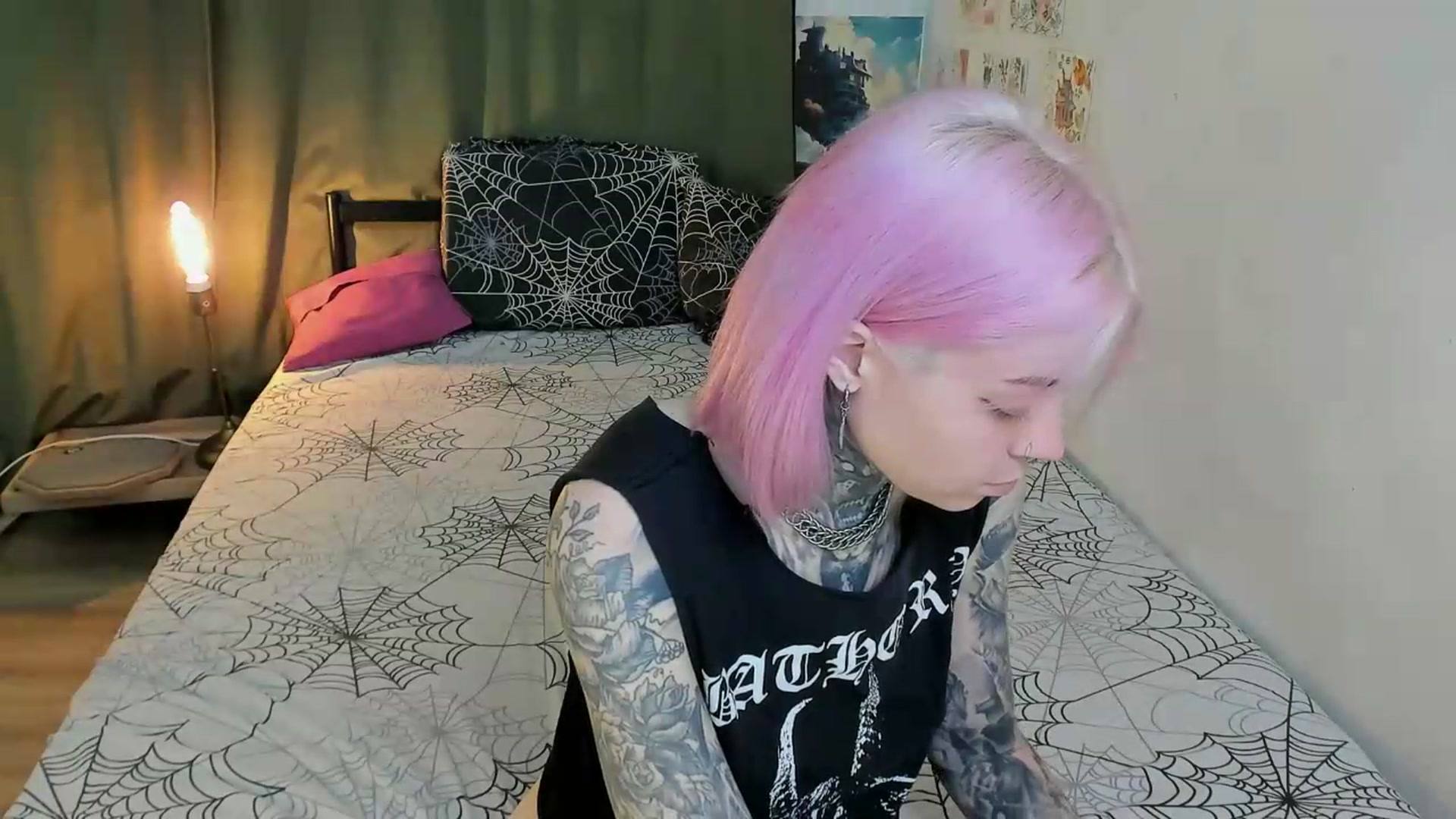 Gallery image thumbnail from LiluKayden's myfreecams stream on, 07/21/2026, 18:34 image 9 of 20