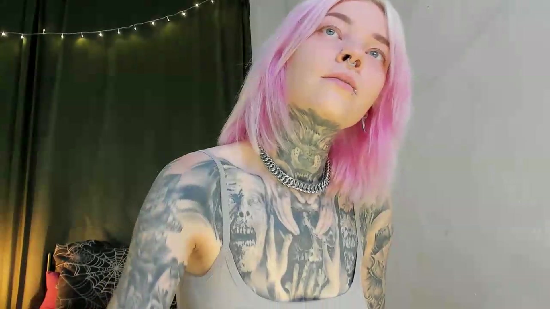 Gallery image thumbnail from LiluKayden's myfreecams stream on, 07/28/2026, 19:14 image 7 of 20
