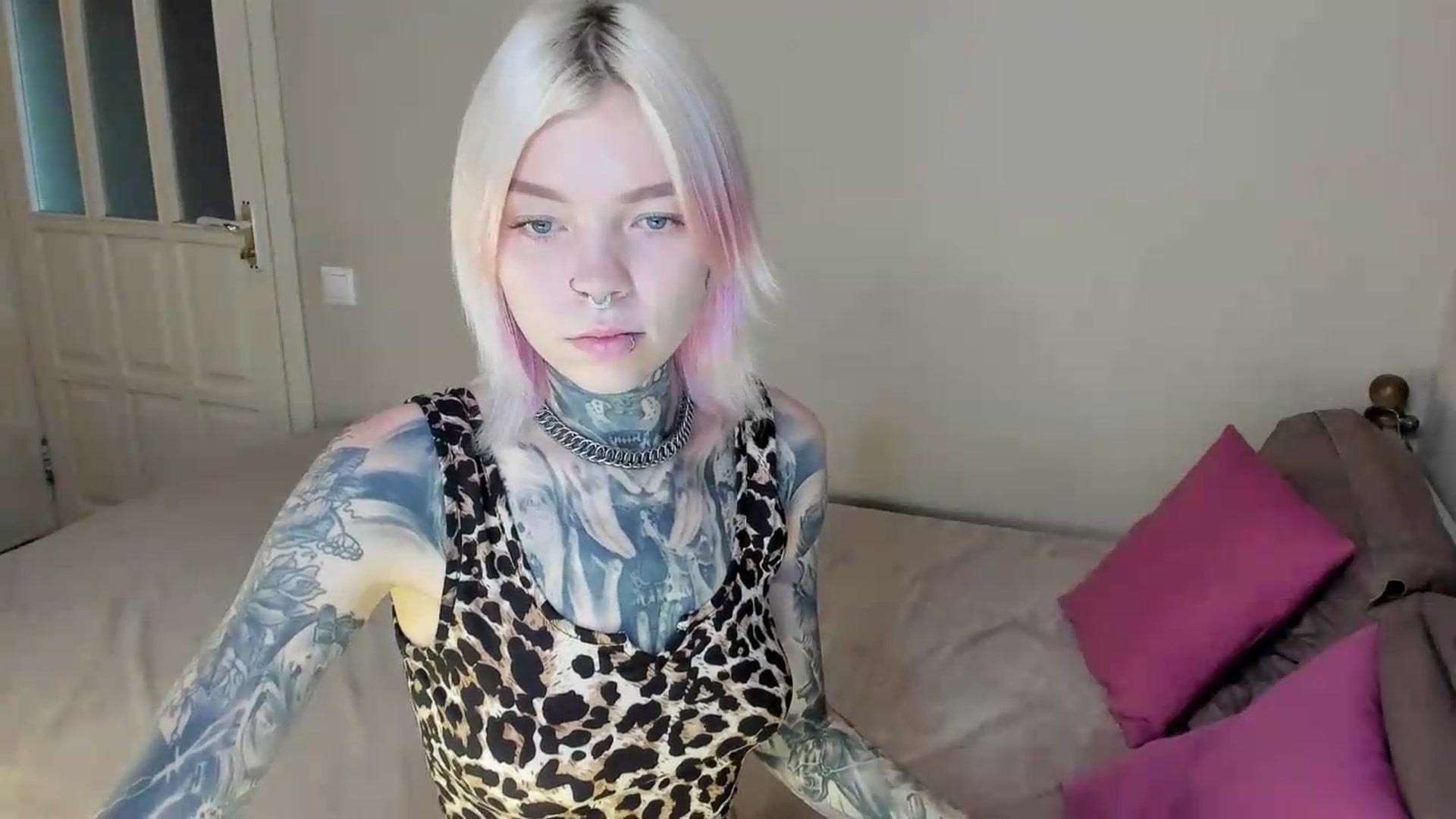 Gallery image thumbnail from LiluKayden's myfreecams stream on, 08/19/2026, 16:07 image 8 of 20
