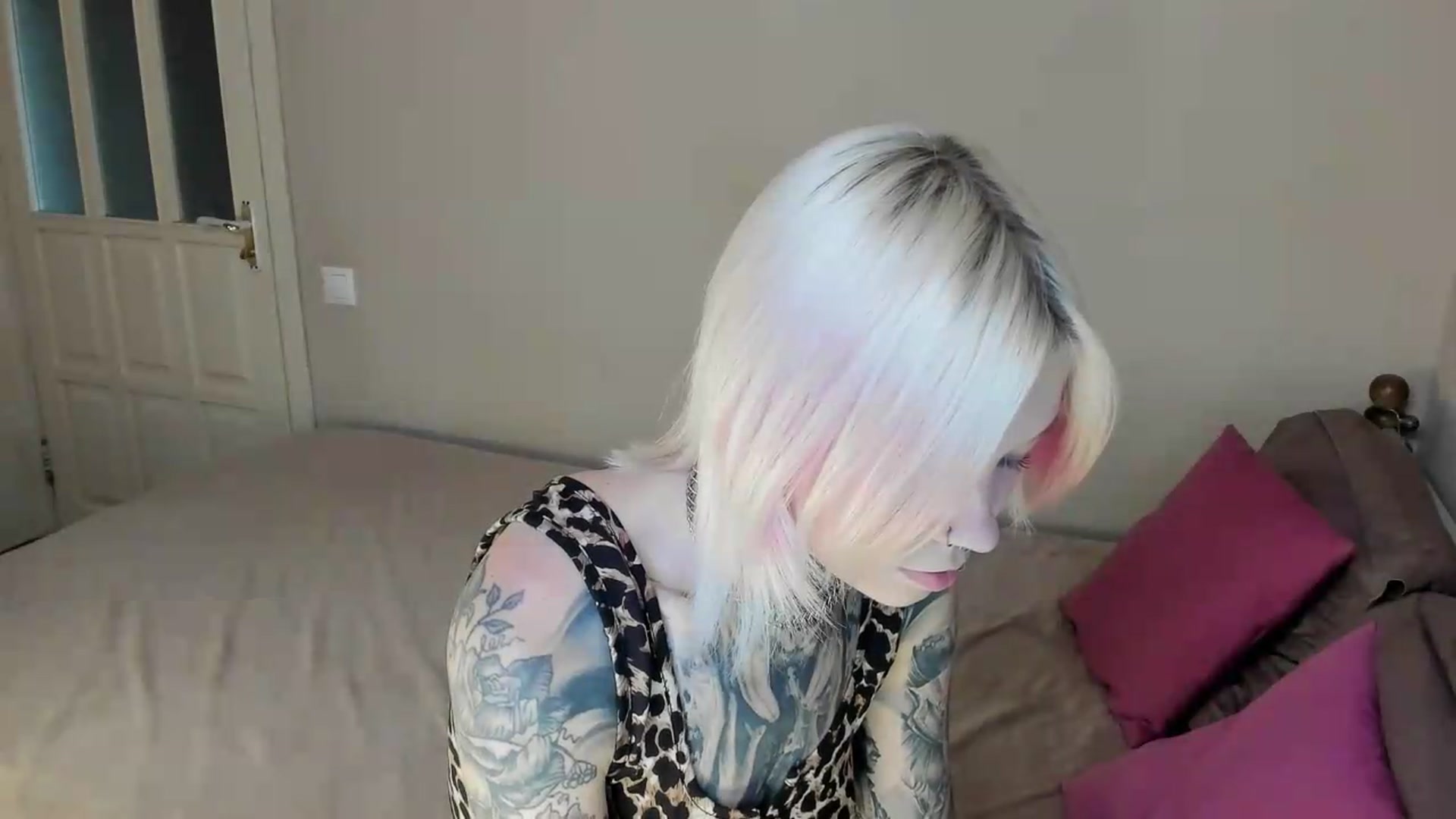 Gallery image thumbnail from LiluKayden's myfreecams stream on, 08/19/2026, 16:07 image 12 of 20
