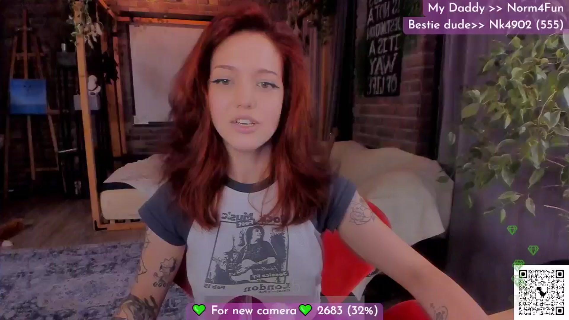 Gallery image thumbnail from Lilu_rock's myfreecams stream on, 11/19/2024, 19:28 image 18 of 20