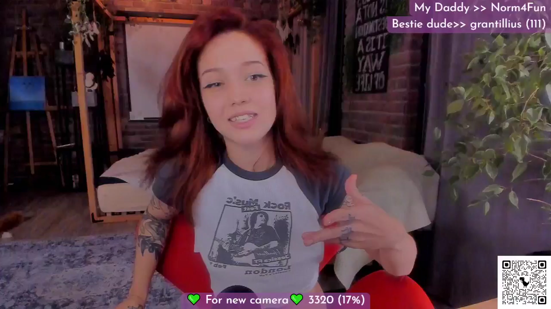Gallery image thumbnail from Lilu_rock's myfreecams stream on, 11/19/2024, 19:28 image 9 of 20