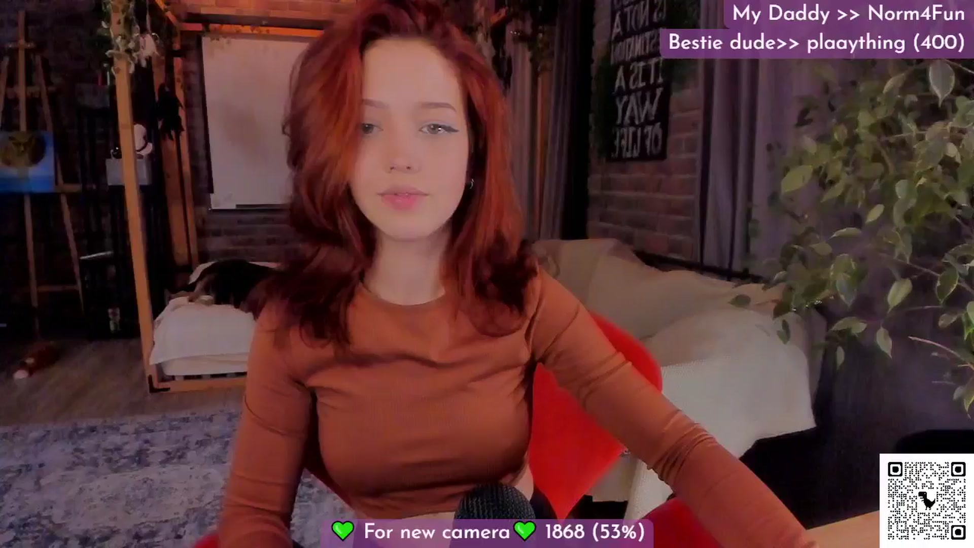 Gallery image thumbnail from Lilu_rock's myfreecams stream on, 11/22/2024, 21:05 image 3 of 20