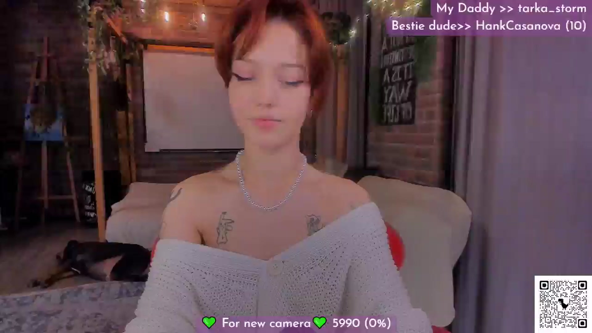Gallery image thumbnail from Lilu_rock's myfreecams stream on, 12/14/2024, 18:21 image 12 of 20
