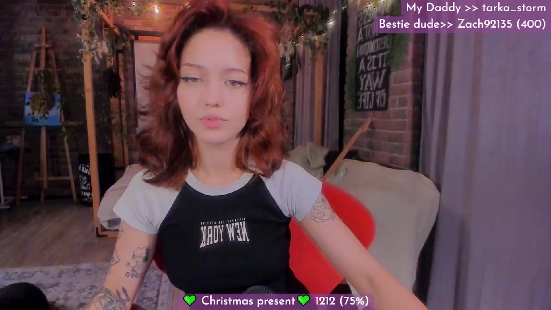 Gallery image thumbnail from Lilu_rock's myfreecams stream on, 12/16/2024, 22:30 image 17 of 20