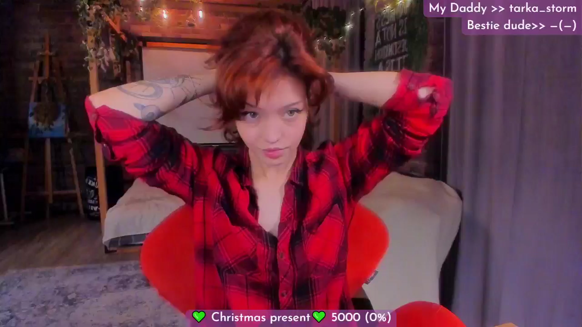 Gallery image thumbnail from Lilu_rock's myfreecams stream on, 12/17/2024, 21:13 image 1 of 20