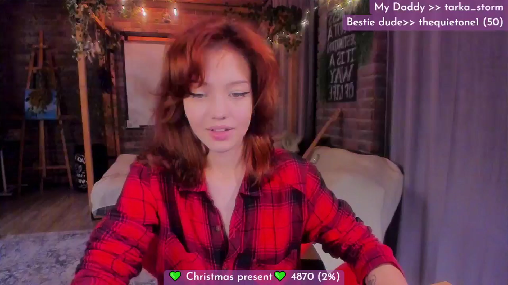 Gallery image thumbnail from Lilu_rock's myfreecams stream on, 12/17/2024, 21:13 image 6 of 20