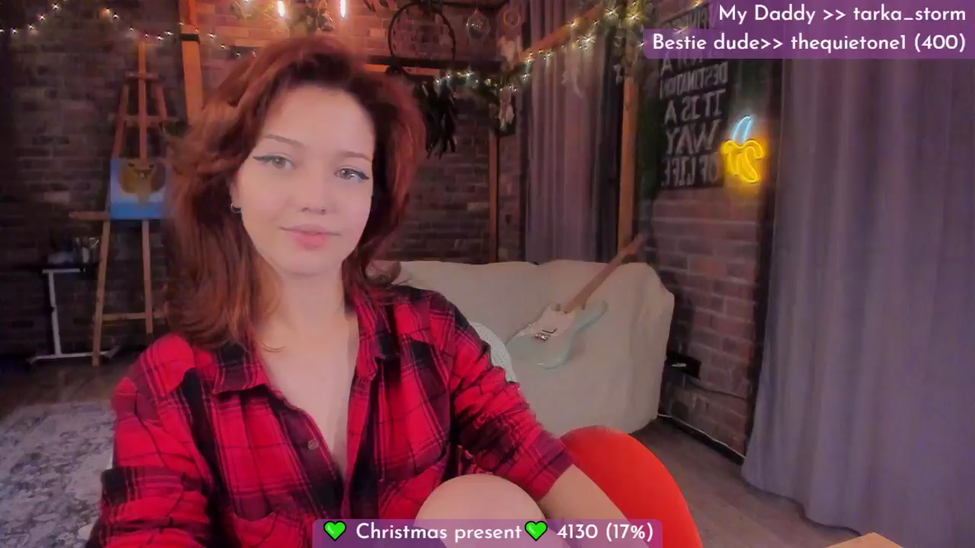 Gallery image thumbnail from Lilu_rock's myfreecams stream on, 12/18/2024, 04:06 image 5 of 20