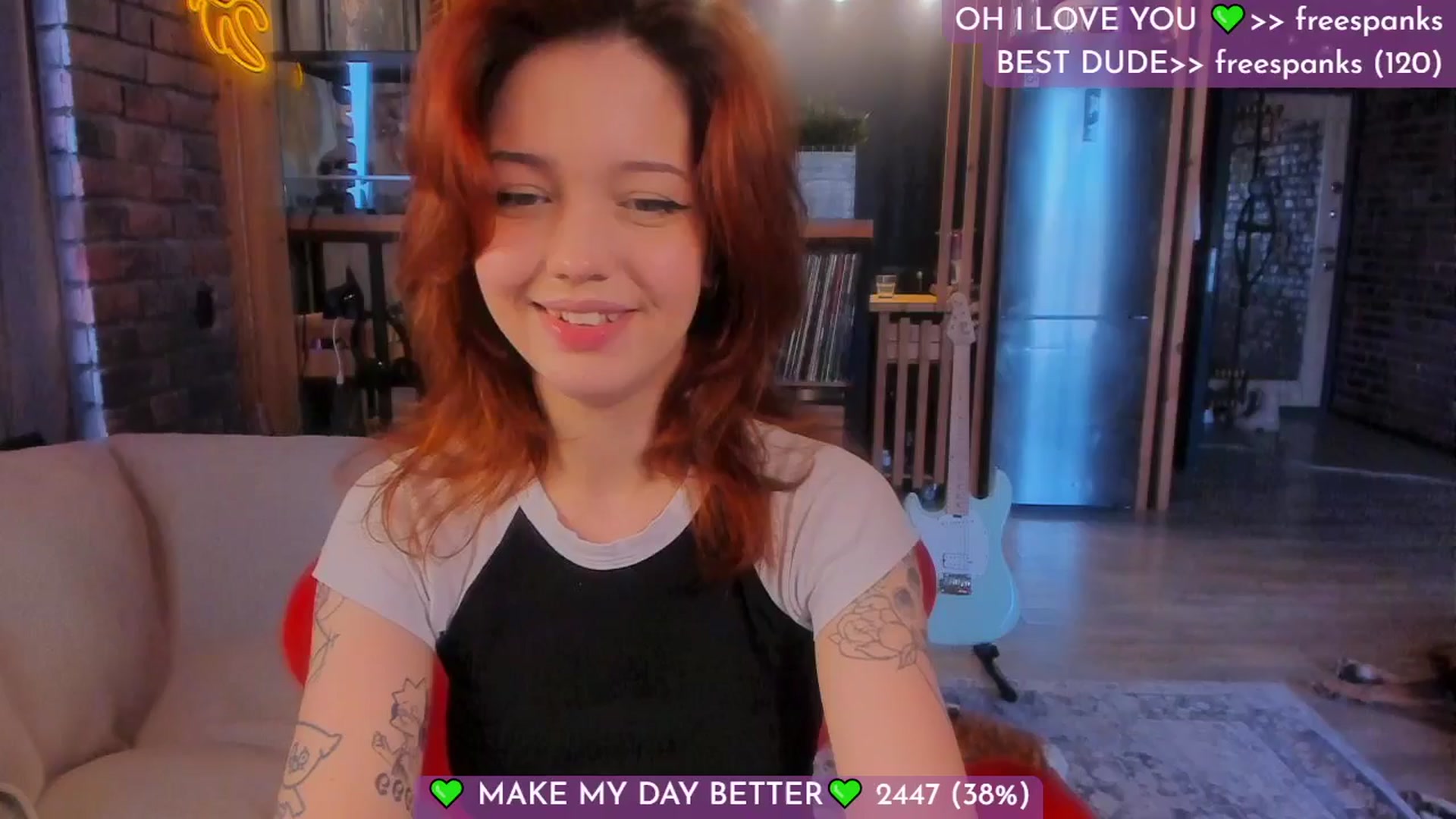 Gallery image thumbnail from Lilu_rock's myfreecams stream on, 03/12/2025, 07:48 image 4 of 20