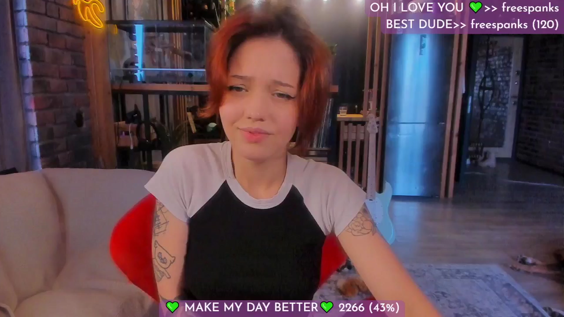 Gallery image thumbnail from Lilu_rock's myfreecams stream on, 03/12/2025, 07:48 image 7 of 20