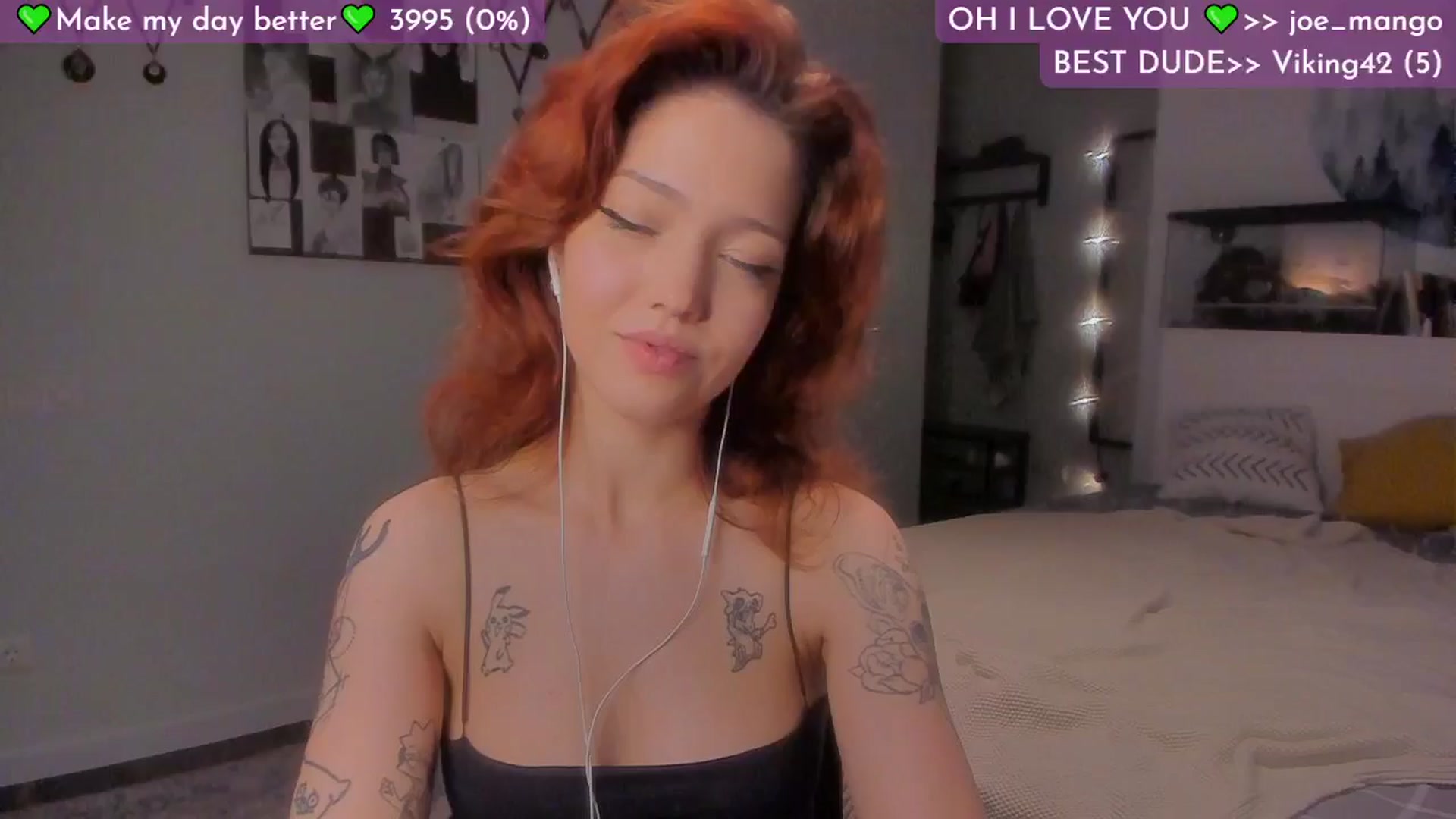 Gallery image thumbnail from Lilu_rock's myfreecams stream on, 05/05/2025, 21:53 image 3 of 20