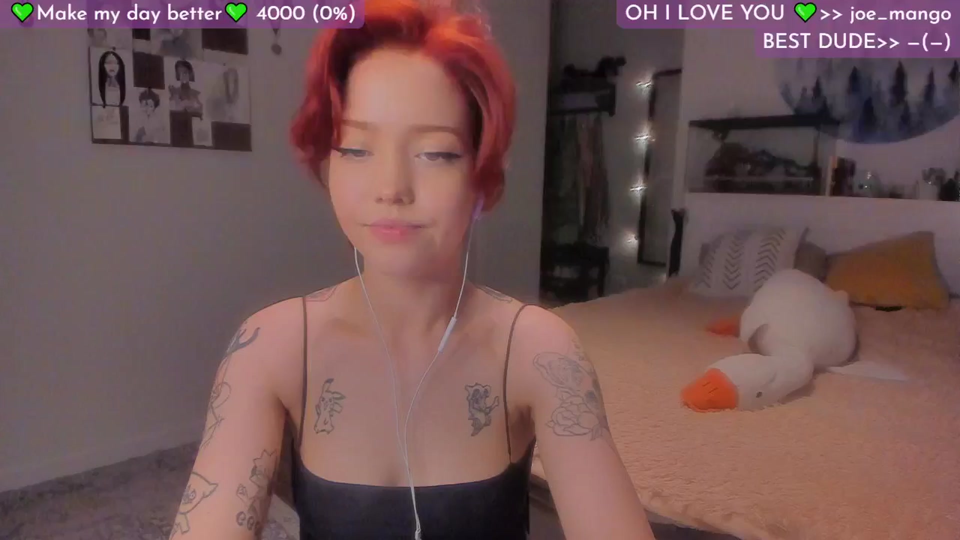 Gallery image thumbnail from Lilu_rock's myfreecams stream on, 05/13/2025, 18:04 image 3 of 20