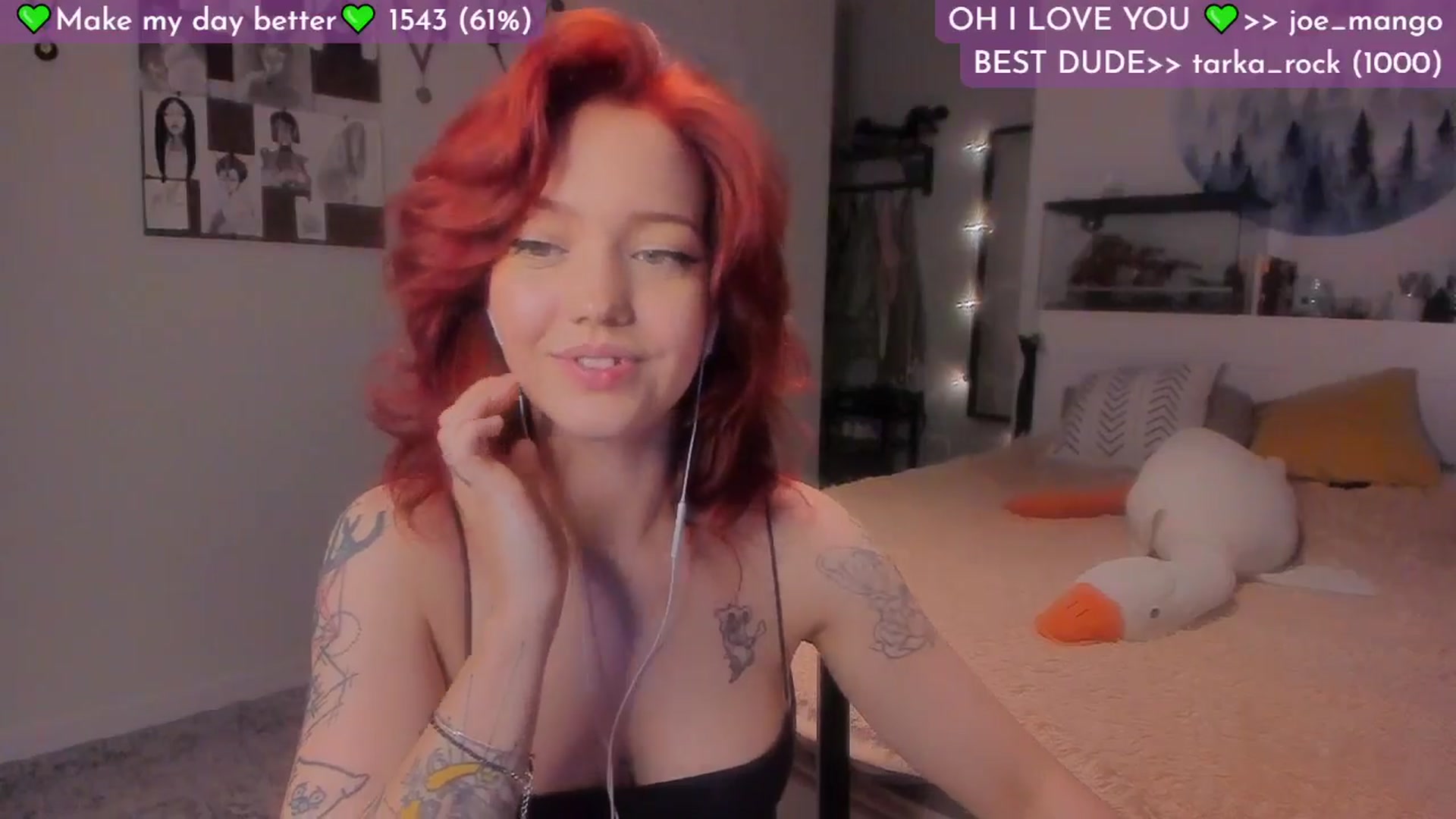 Gallery image thumbnail from Lilu_rock's myfreecams stream on, 05/13/2025, 19:07 image 9 of 20
