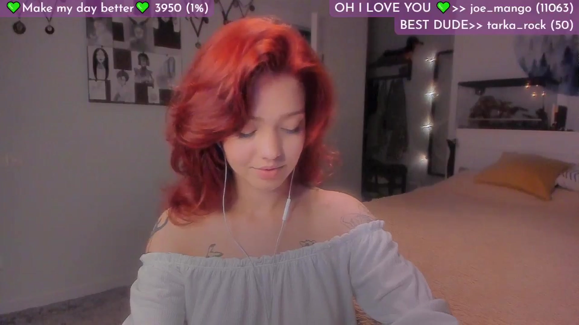 Gallery image thumbnail from Lilu_rock's myfreecams stream on, 05/15/2025, 19:03 image 3 of 20