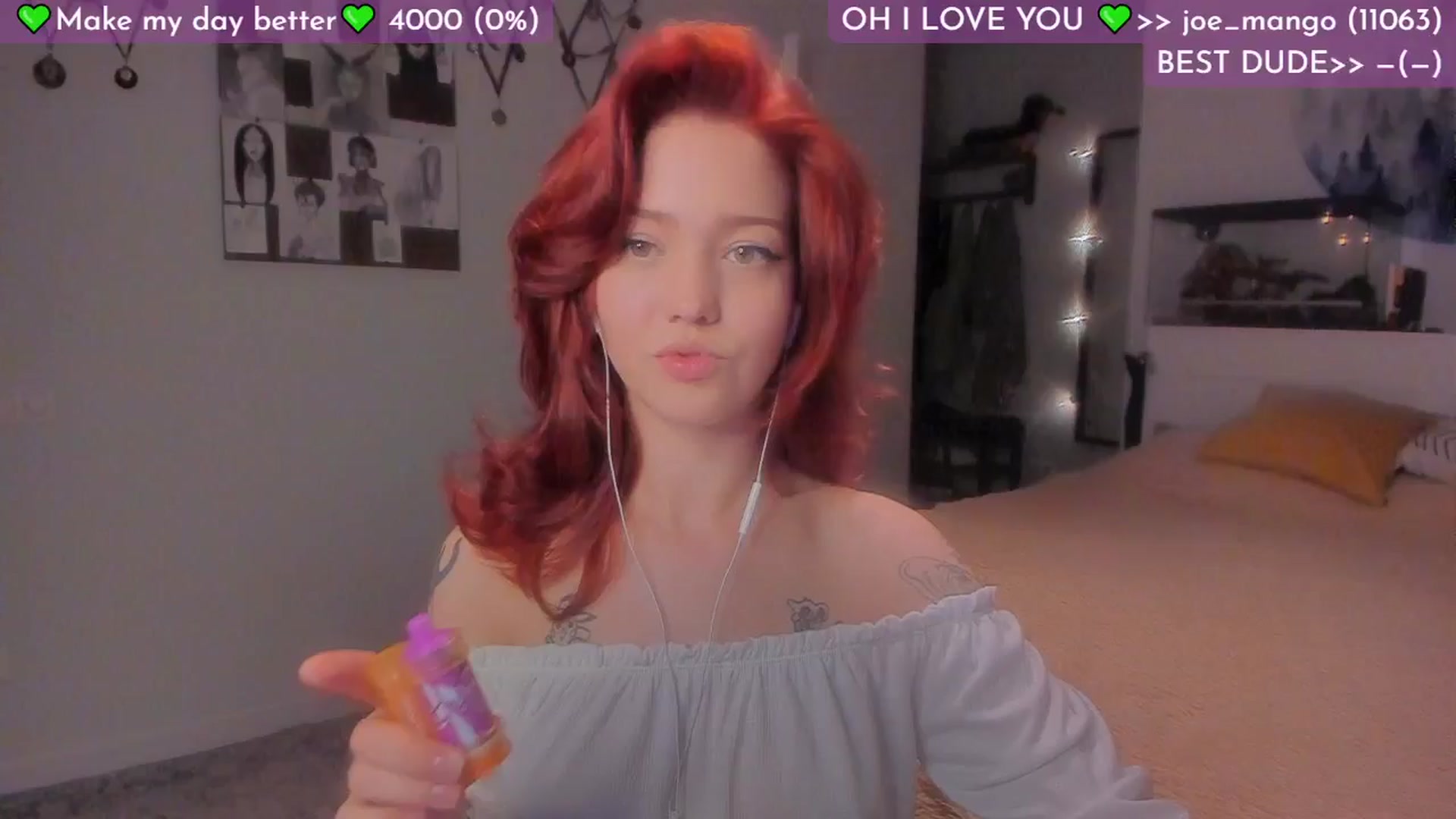 Gallery image thumbnail from Lilu_rock's myfreecams stream on, 05/15/2025, 19:03 image 1 of 20