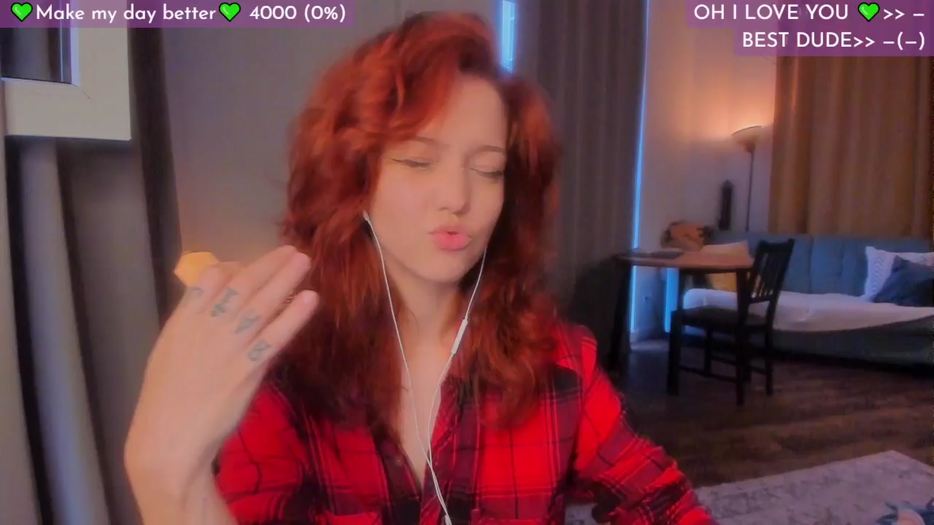 Gallery image thumbnail from Lilu_rock's myfreecams stream on, 06/05/2025, 16:39 image 17 of 20