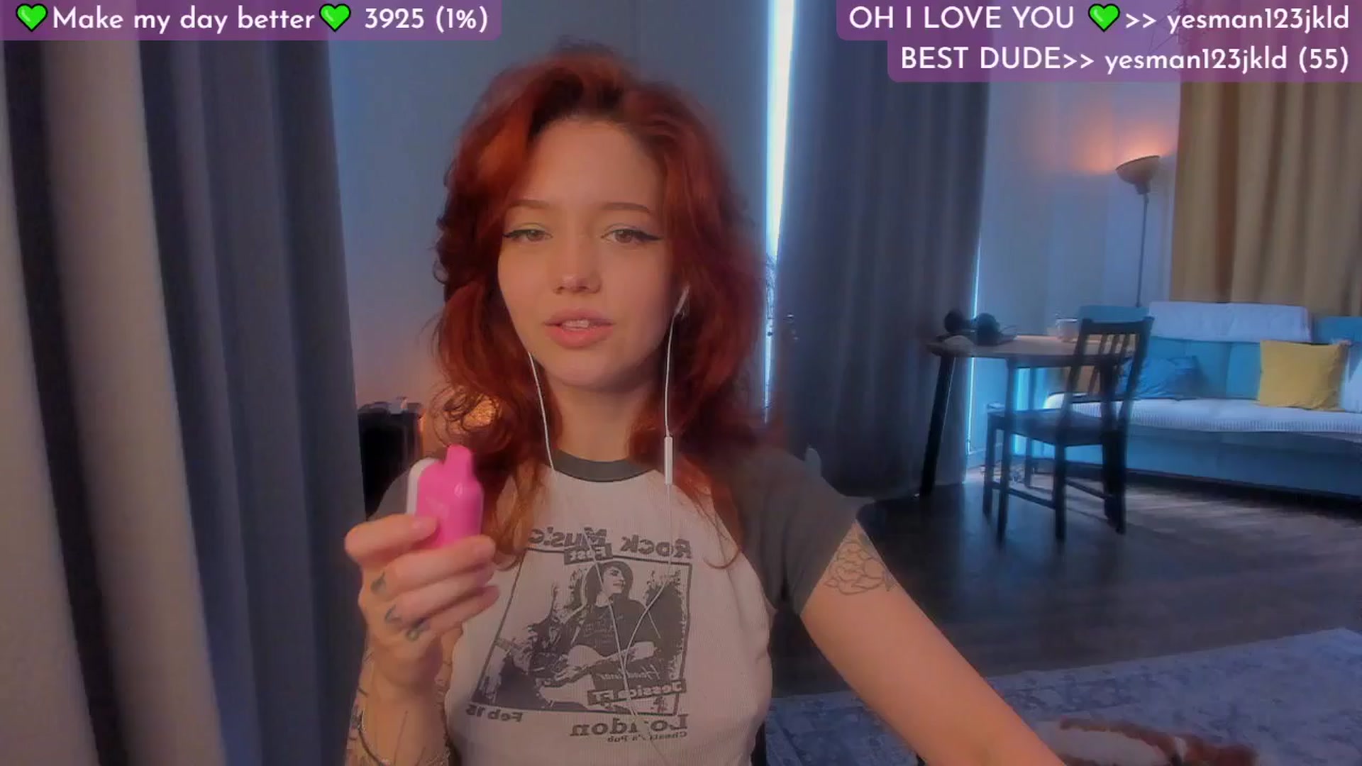 Gallery image thumbnail from Lilu_rock's myfreecams stream on, 06/15/2025, 08:01 image 14 of 20