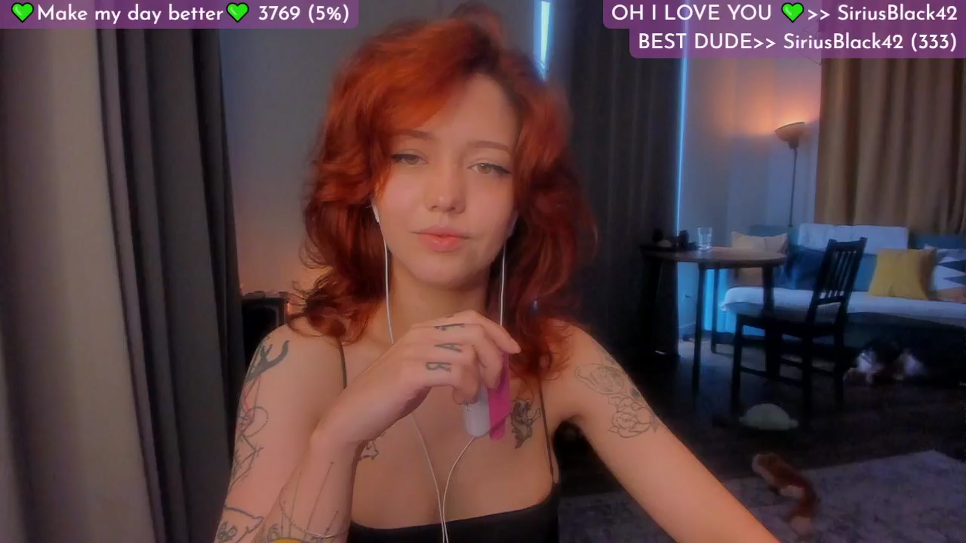 Gallery image thumbnail from Lilu_rock's myfreecams stream on, 06/16/2025, 06:03 image 15 of 20