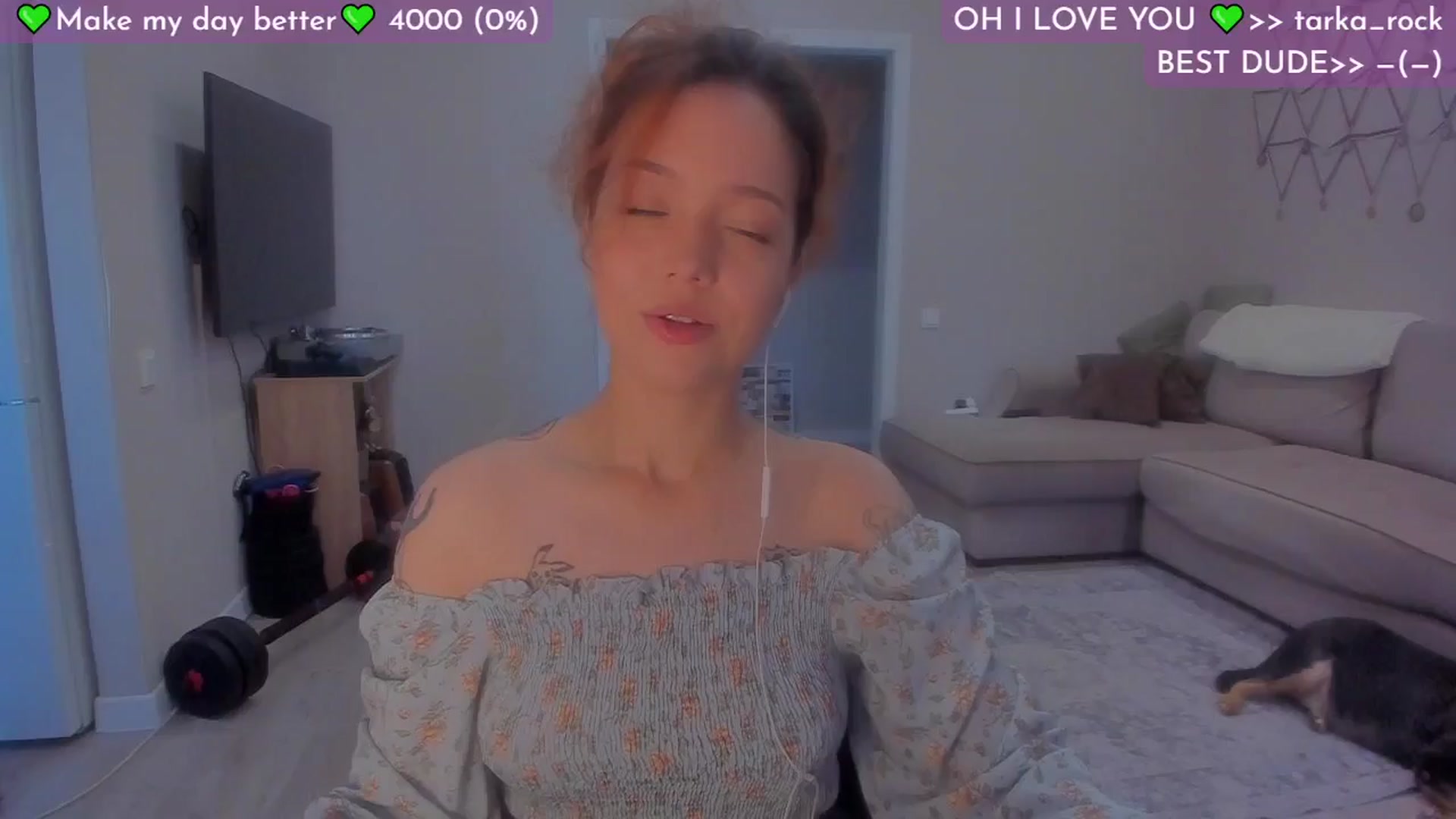 Gallery image thumbnail from Lilu_rock's myfreecams stream on, 09/22/2025, 05:54 image 1 of 20