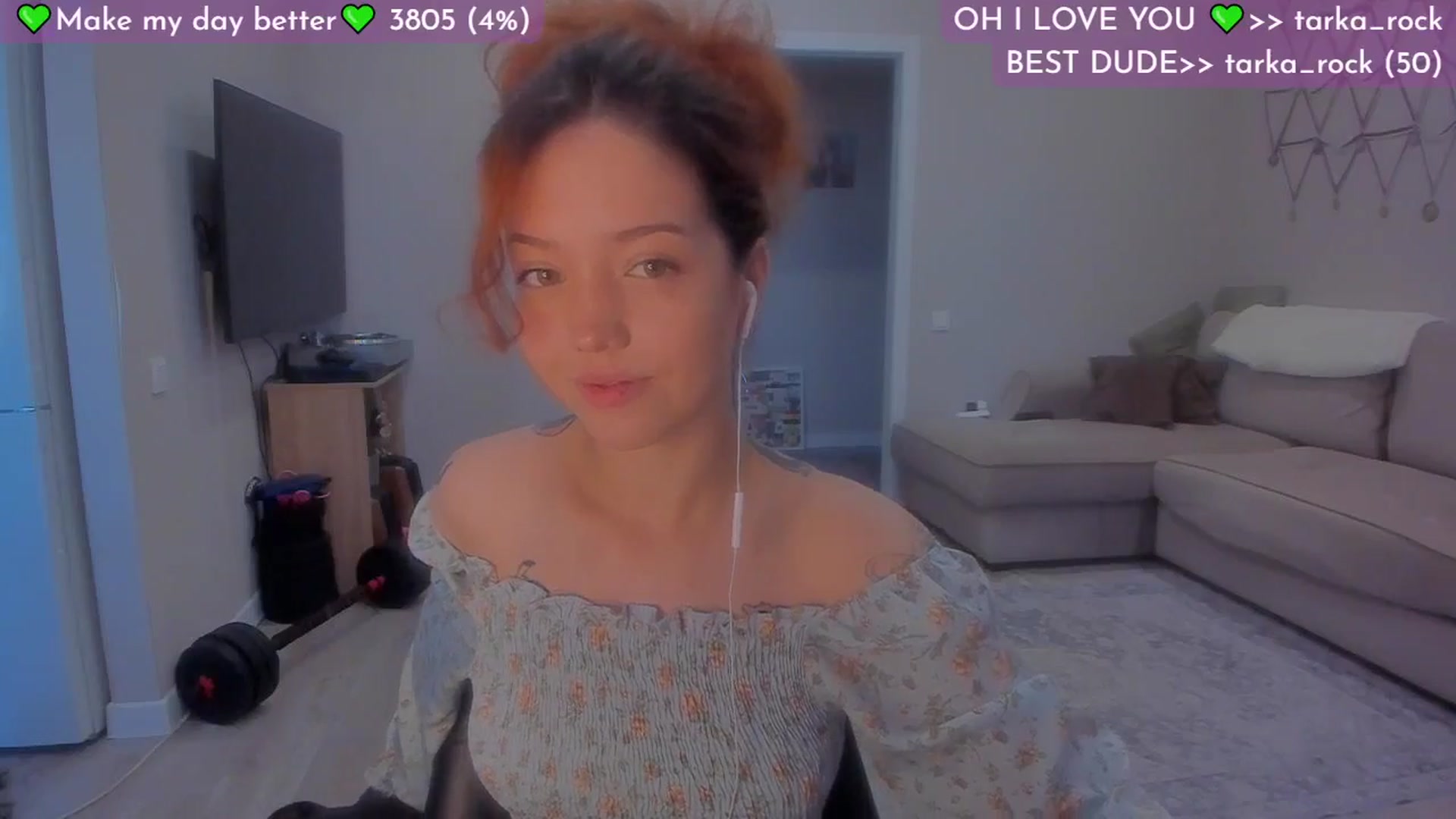 Gallery image thumbnail from Lilu_rock's myfreecams stream on, 09/22/2025, 06:30 image 9 of 20
