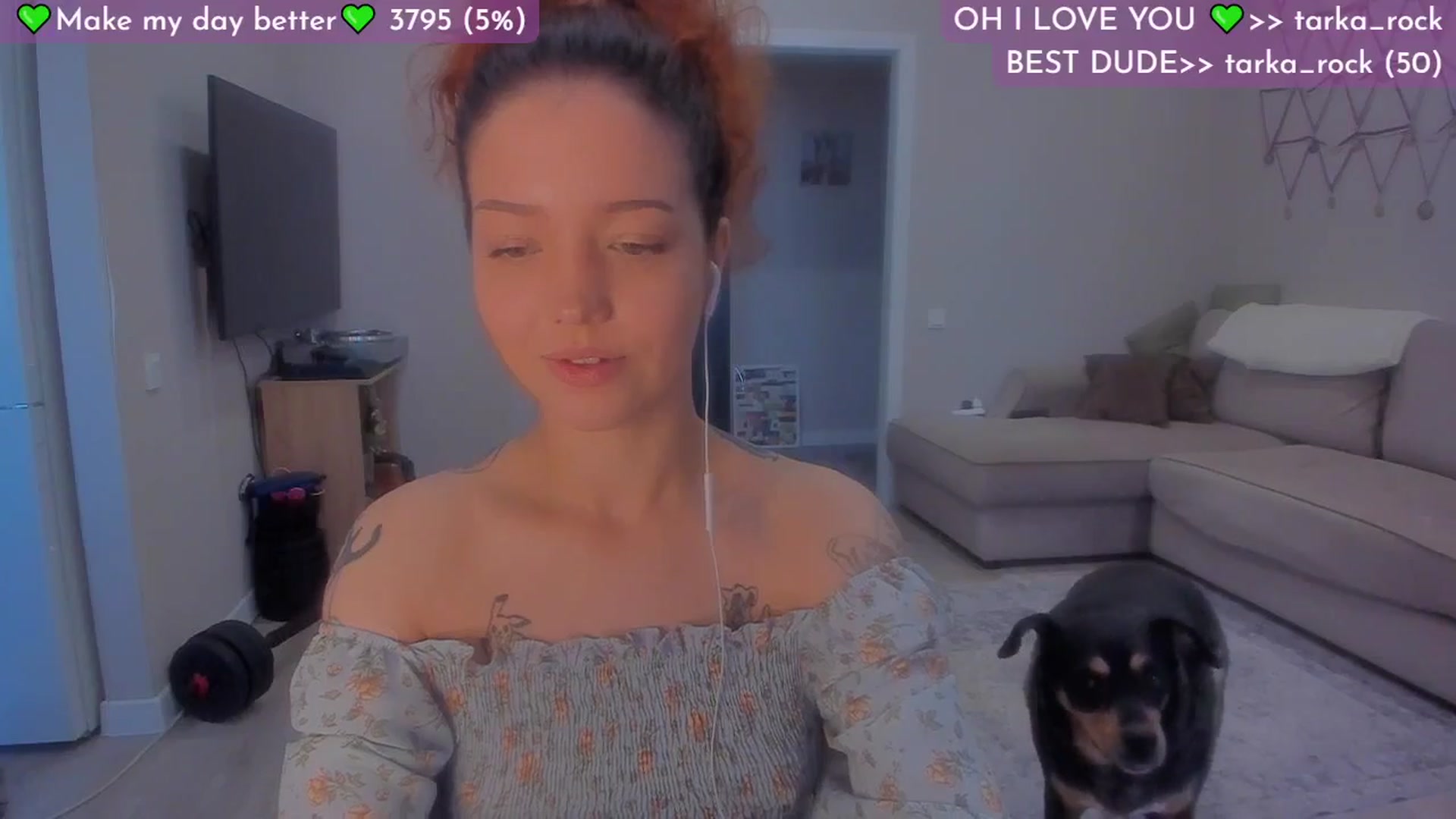 Gallery image thumbnail from Lilu_rock's myfreecams stream on, 09/22/2025, 06:30 image 18 of 20