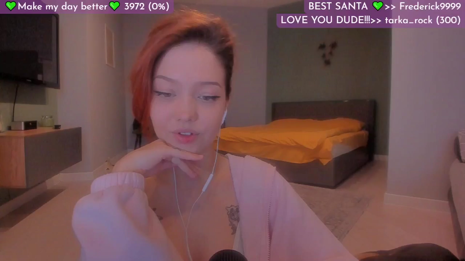 Gallery image thumbnail from Lilu_rock's myfreecams stream on, 12/16/2025, 07:14 image 9 of 20