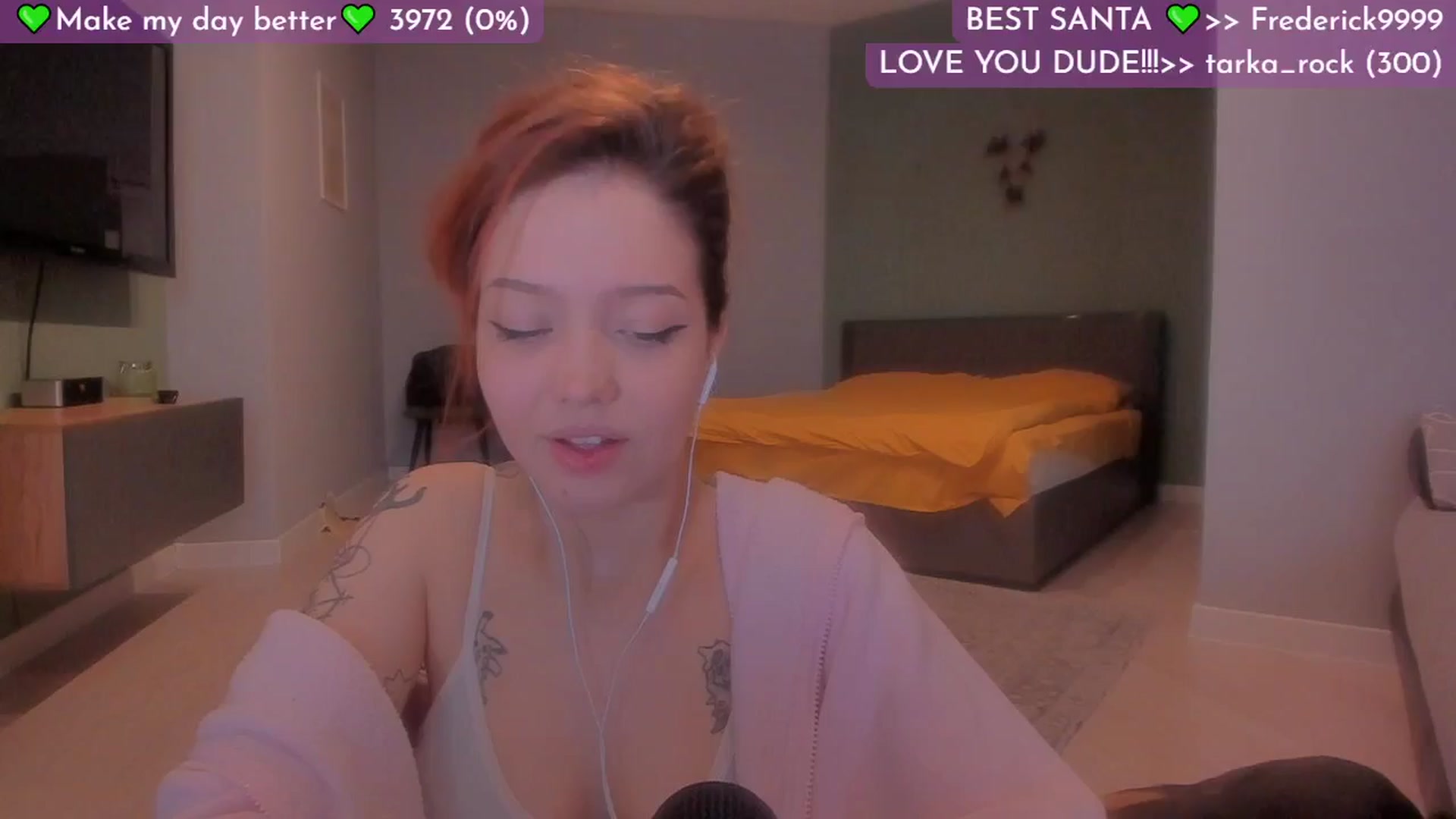 Gallery image thumbnail from Lilu_rock's myfreecams stream on, 12/16/2025, 07:14 image 8 of 20