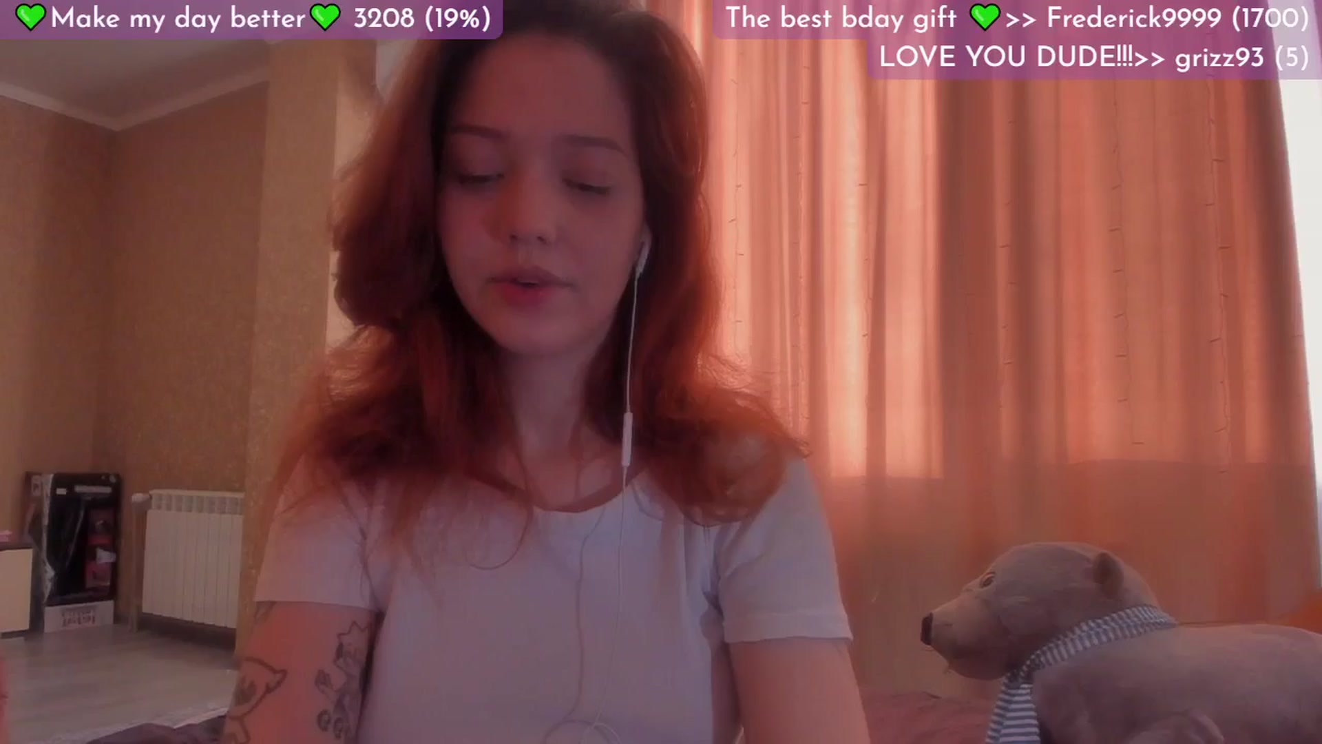 Gallery image thumbnail from Lilu_rock's myfreecams stream on, 01/18/2026, 12:44 image 11 of 20