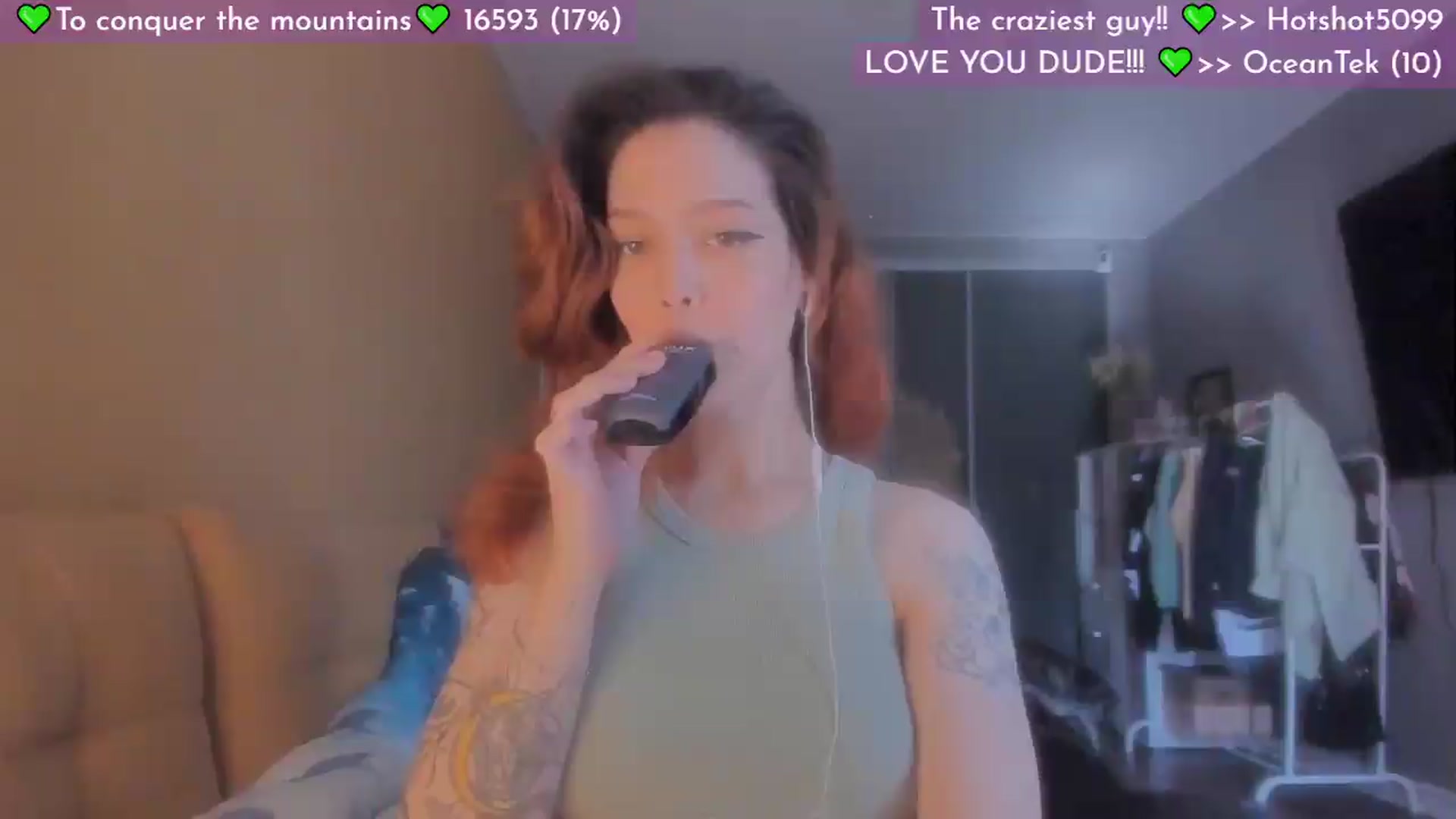 Gallery image thumbnail from Lilu_rock's myfreecams stream on, 05/18/2026, 06:56 image 10 of 20