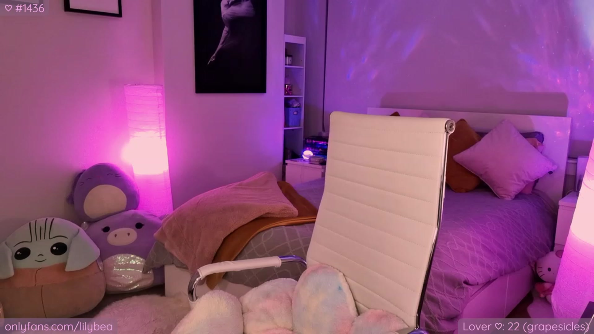 Gallery image thumbnail from LilyBea's myfreecams stream on, 07/18/2023, 07:42 image 14 of 20