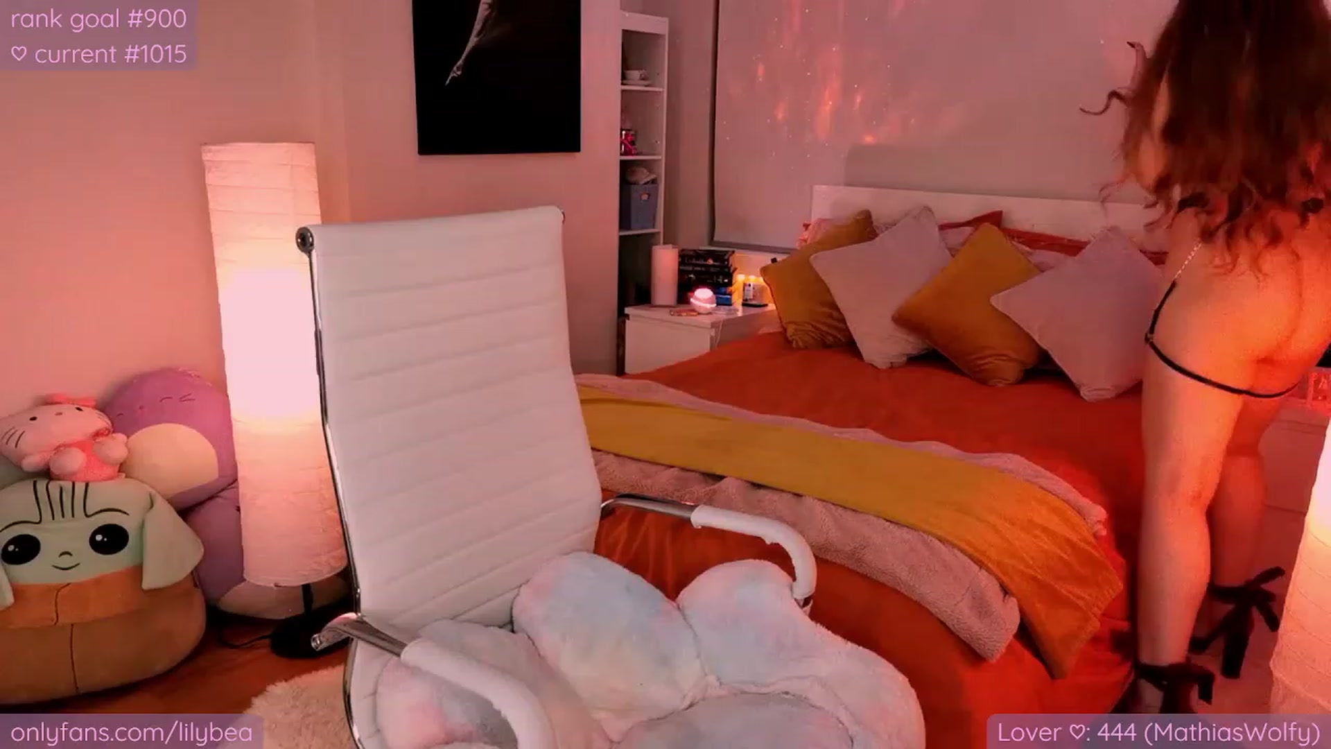 Gallery image thumbnail from LilyBea's myfreecams stream on, 10/13/2023, 09:51 image 1 of 20