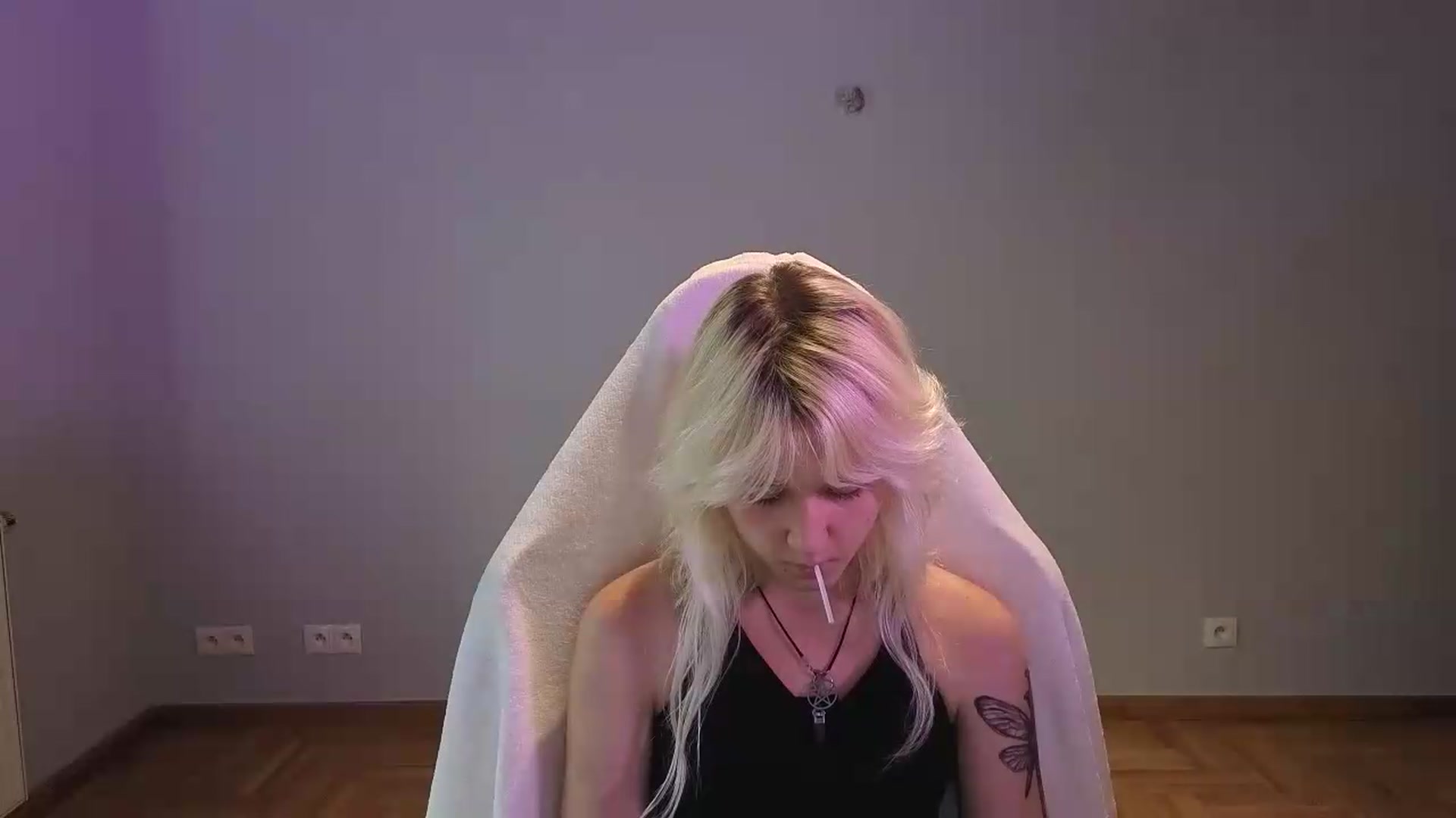 Gallery image thumbnail from LilyBloom's myfreecams stream on, 06/09/2026, 16:20 image 6 of 20
