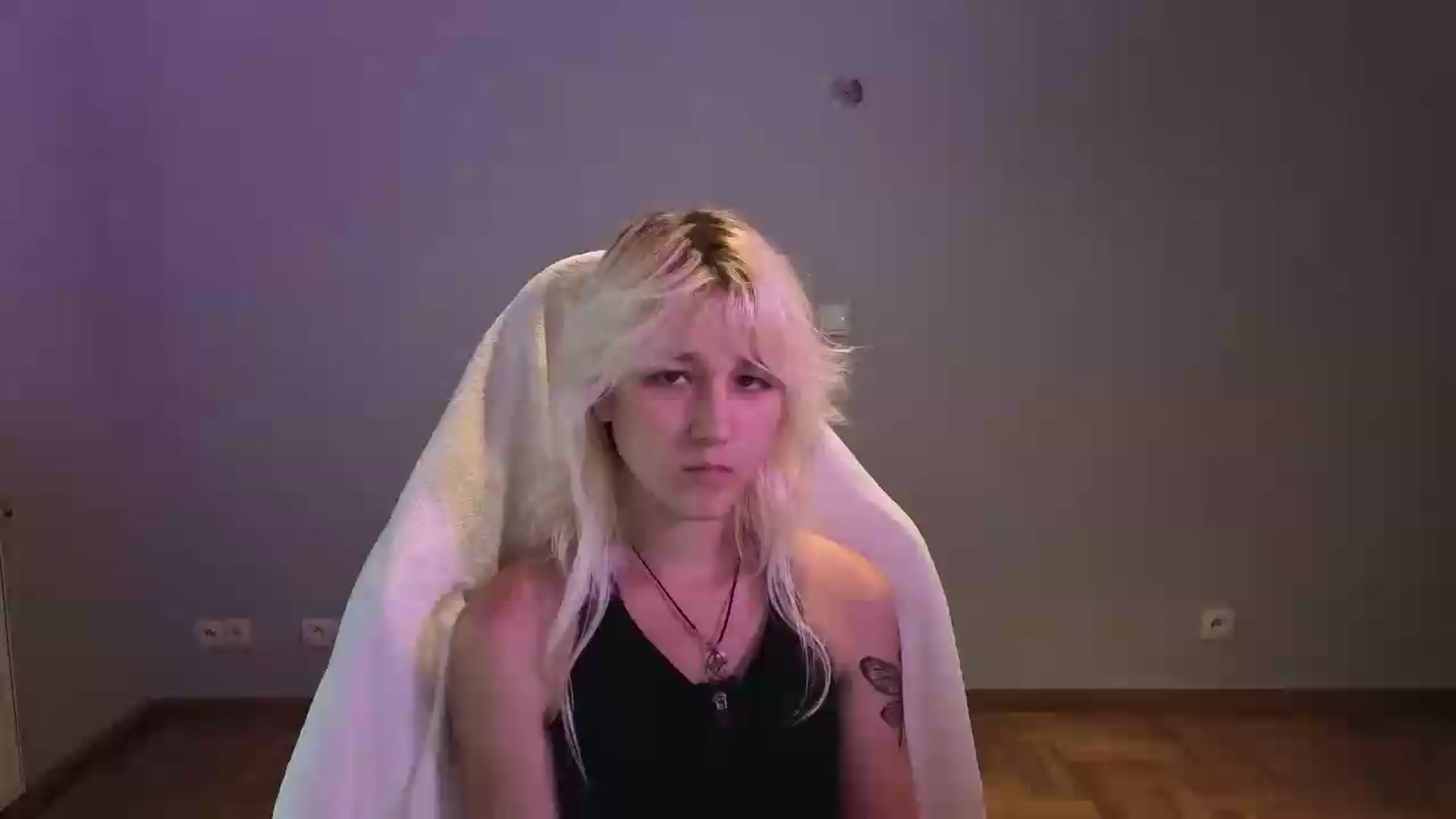 Gallery image thumbnail from LilyBloom's myfreecams stream on, 06/09/2026, 16:20 image 10 of 20