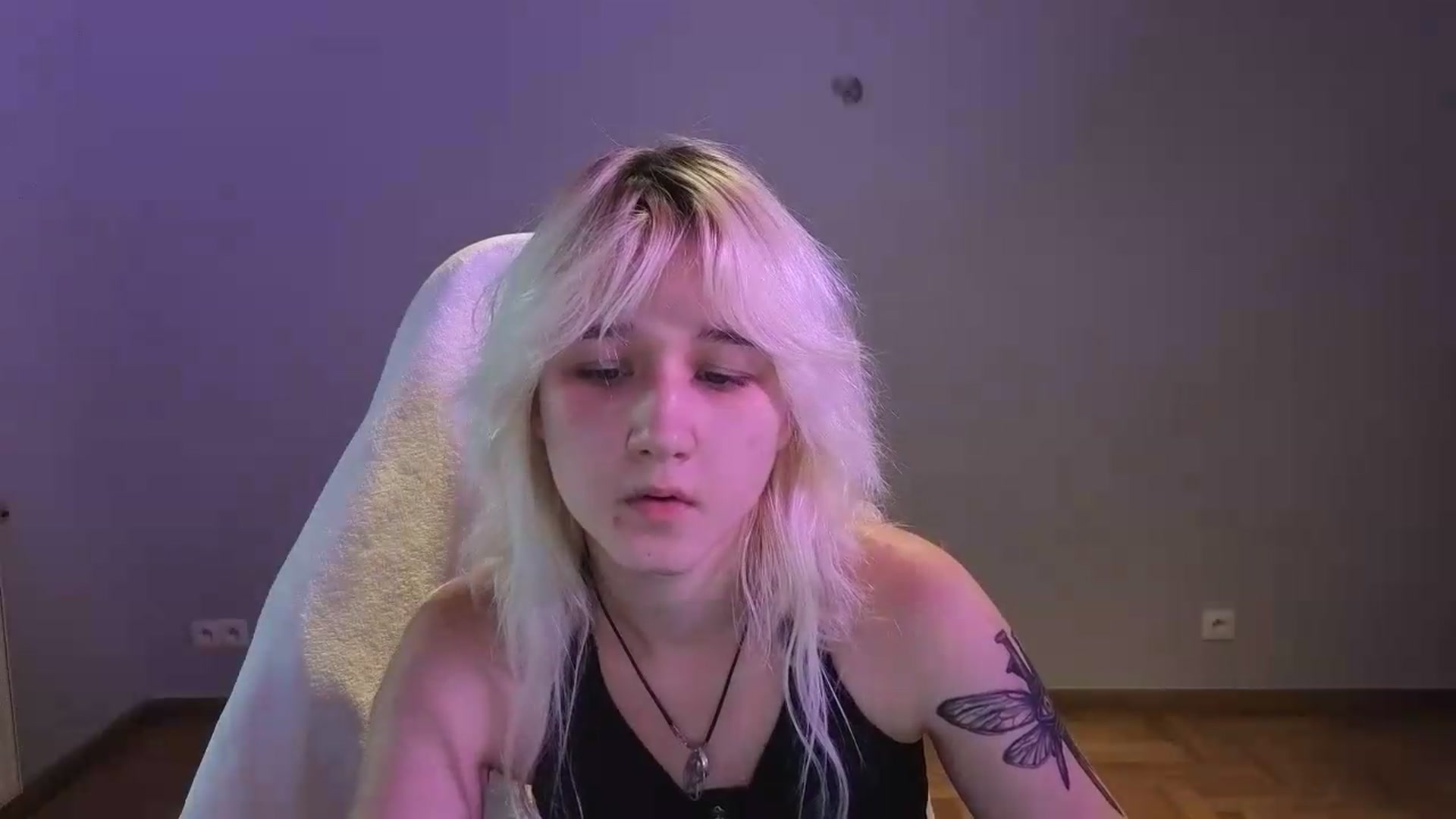 Gallery image thumbnail from LilyBloom's myfreecams stream on, 06/09/2026, 16:20 image 19 of 20