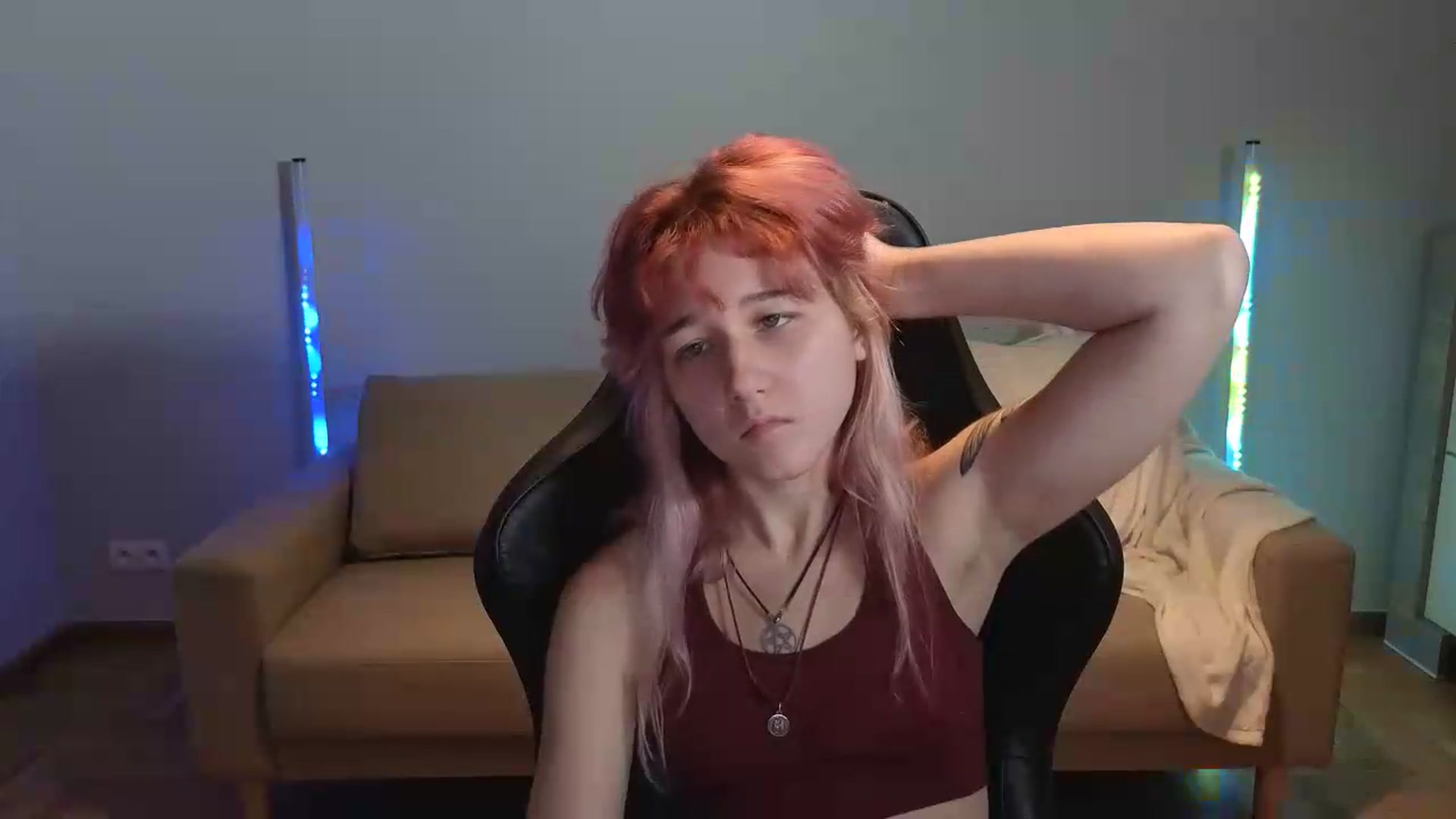 Gallery image thumbnail from LilyBloom's myfreecams stream on, 06/28/2026, 17:22 image 5 of 20