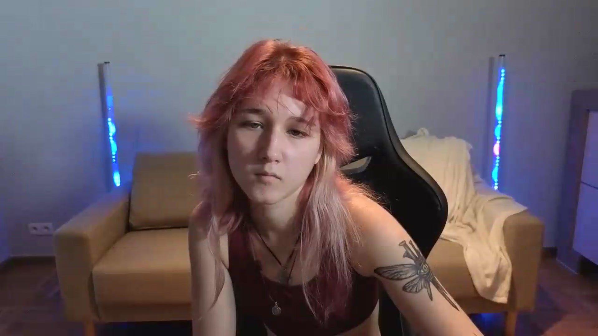 Gallery image thumbnail from LilyBloom's myfreecams stream on, 06/28/2026, 17:22 image 12 of 20