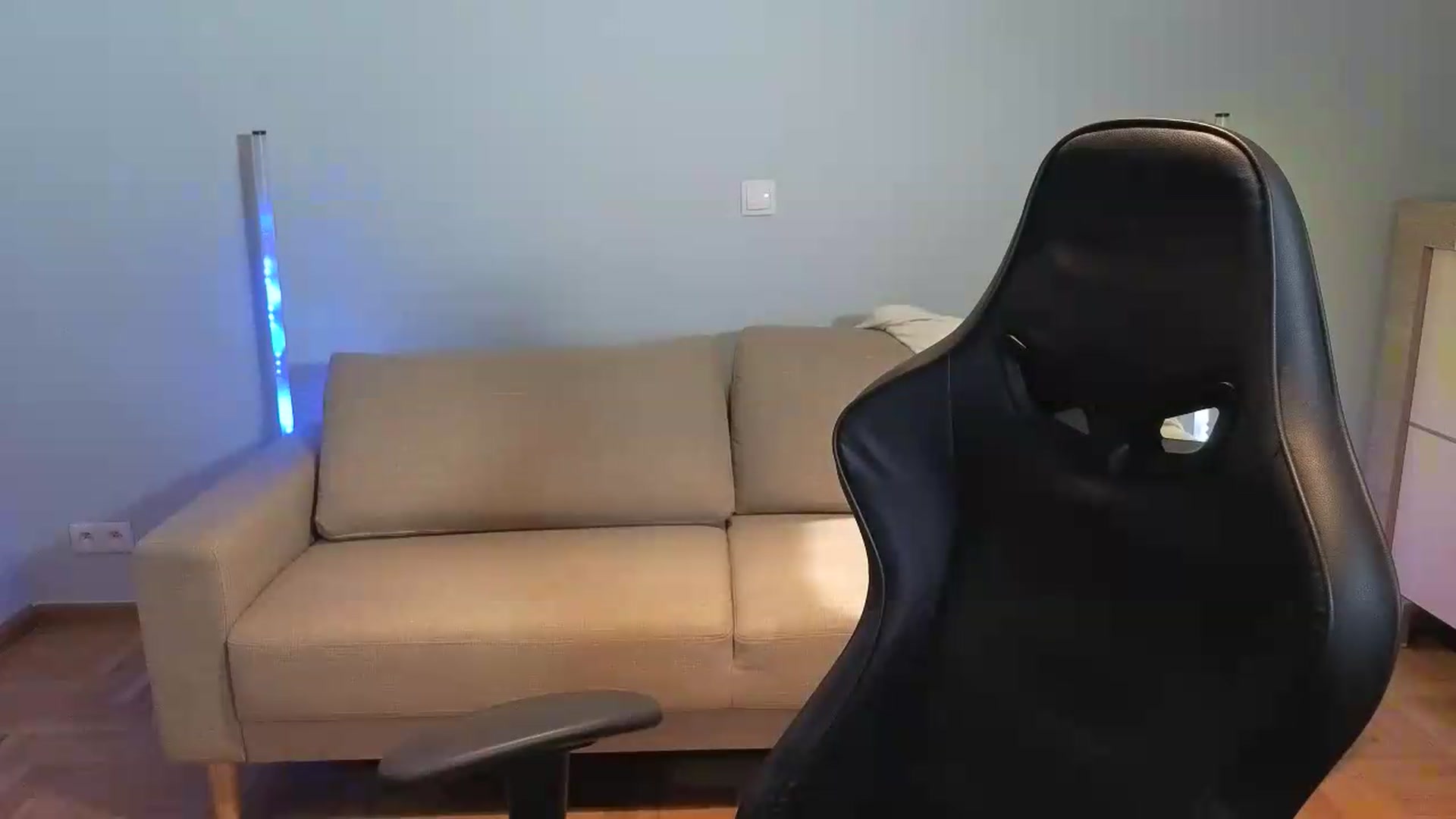 Gallery image thumbnail from LilyBloom's myfreecams stream on, 06/28/2026, 17:22 image 20 of 20