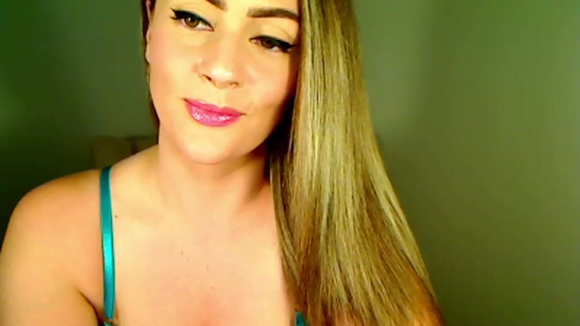 Gallery image thumbnail from LilyColt's myfreecams stream on, 12/09/2022, 19:40 image 1 of 20
