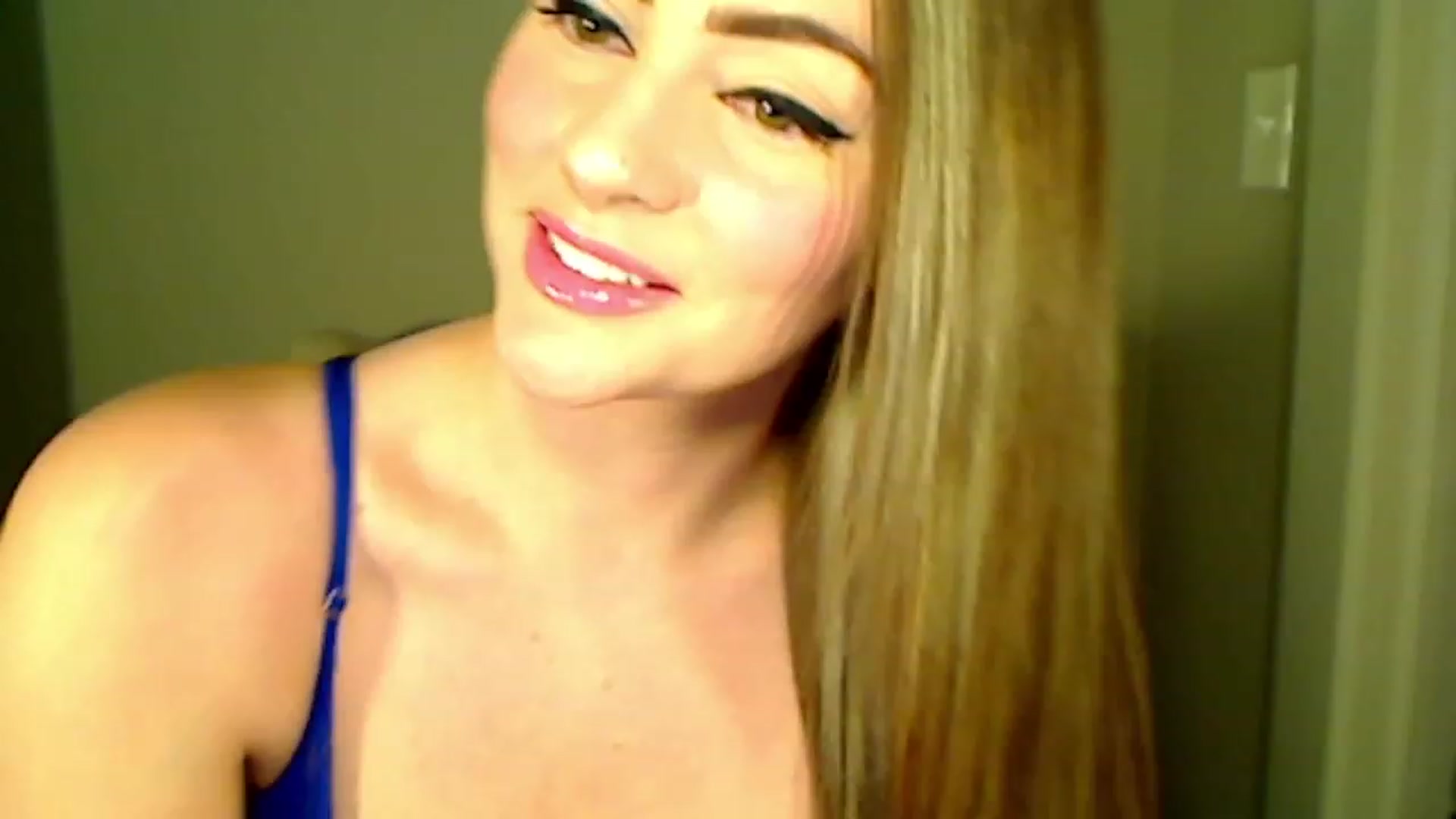 Gallery image thumbnail from LilyColt's myfreecams stream on, 02/02/2023, 17:56 image 11 of 20