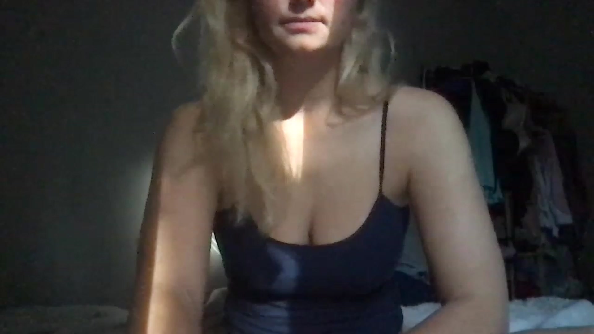 Gallery image thumbnail from LilyCookie's myfreecams stream on, 11/14/2022, 14:39 image 2 of 20