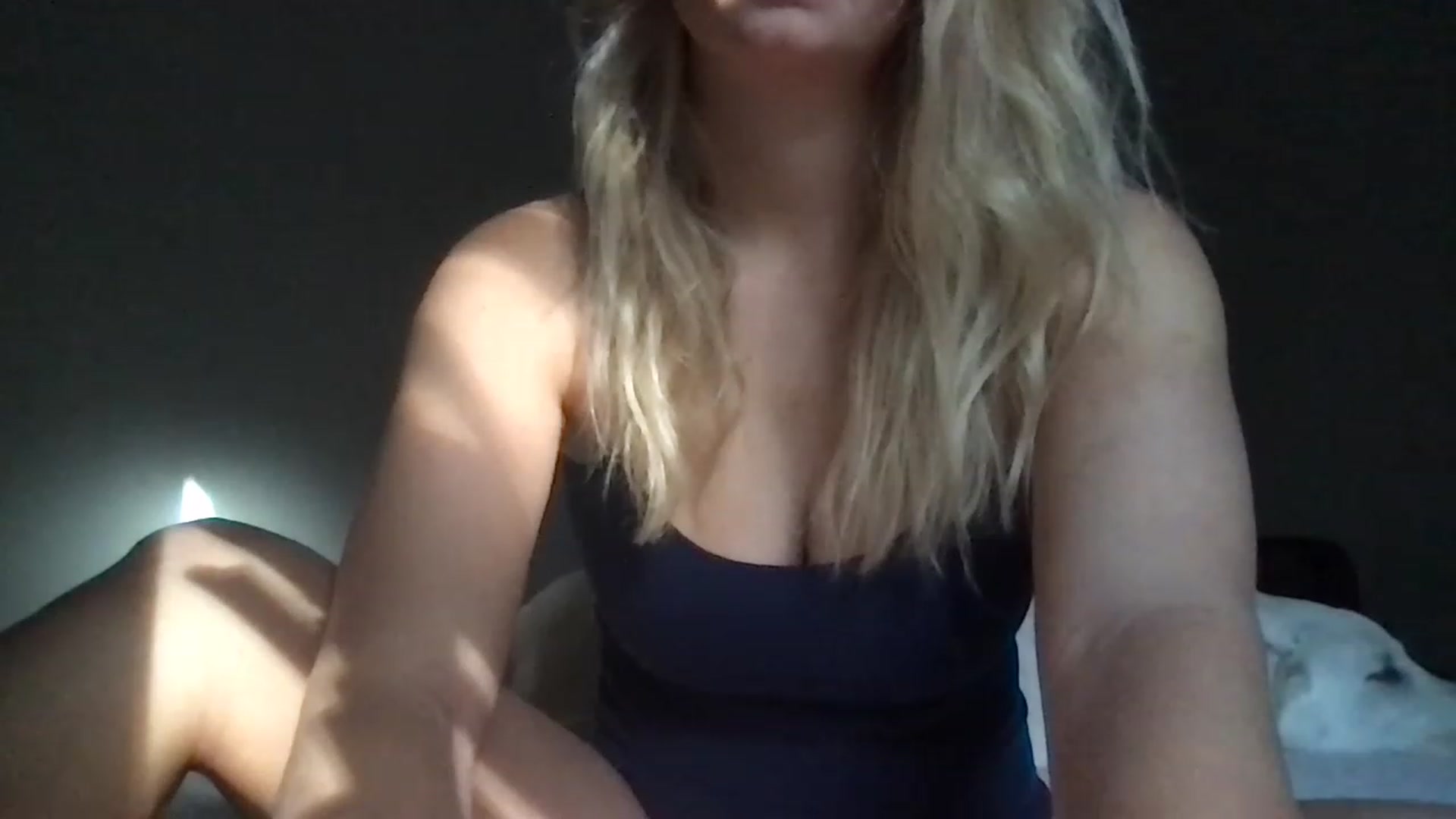 Gallery image thumbnail from LilyCookie's myfreecams stream on, 11/14/2022, 14:39 image 15 of 20
